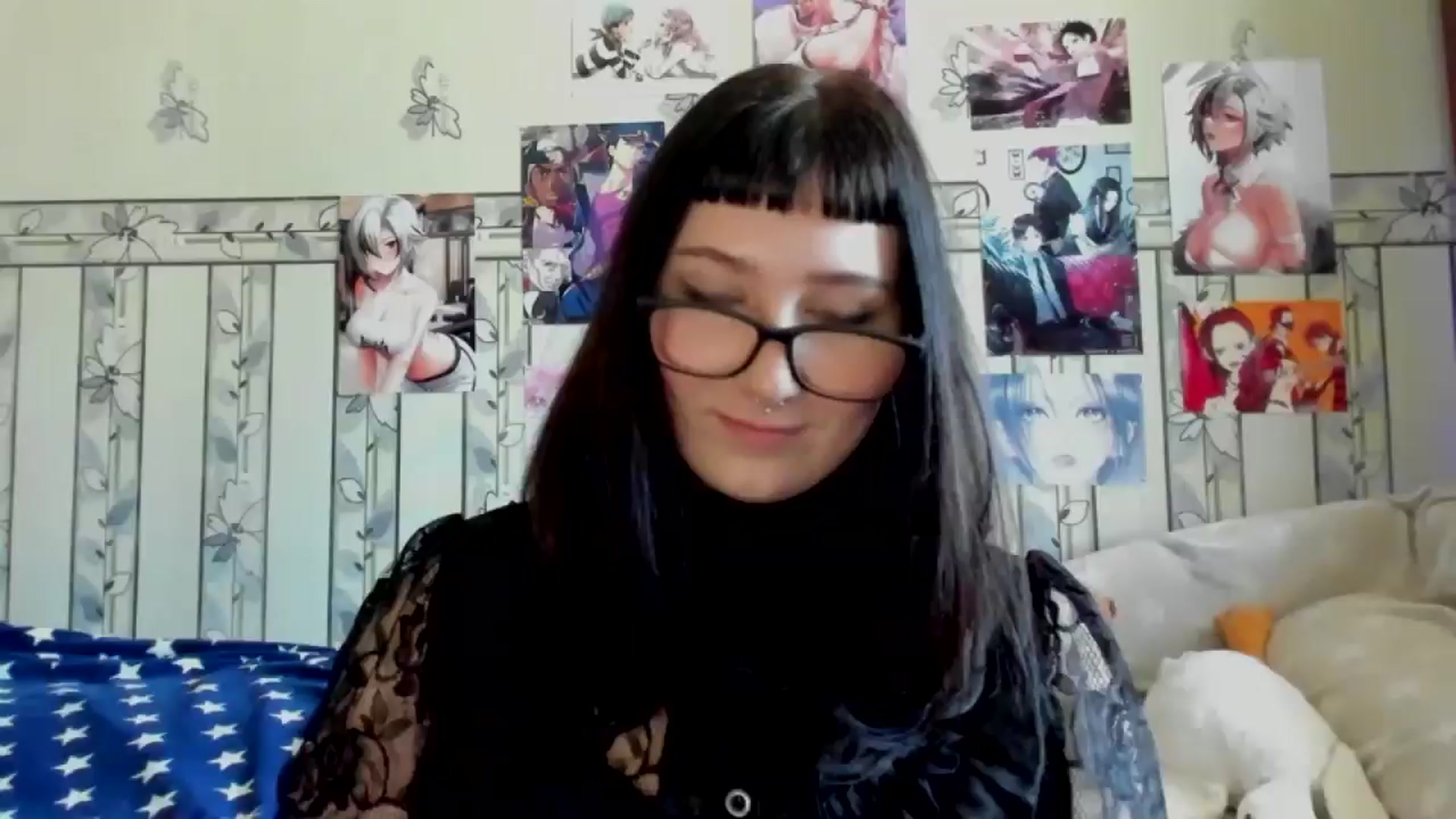 Gallery image thumbnail from TotallySpice's myfreecams stream on, 04/19/2025, 10:43 image 1 of 20