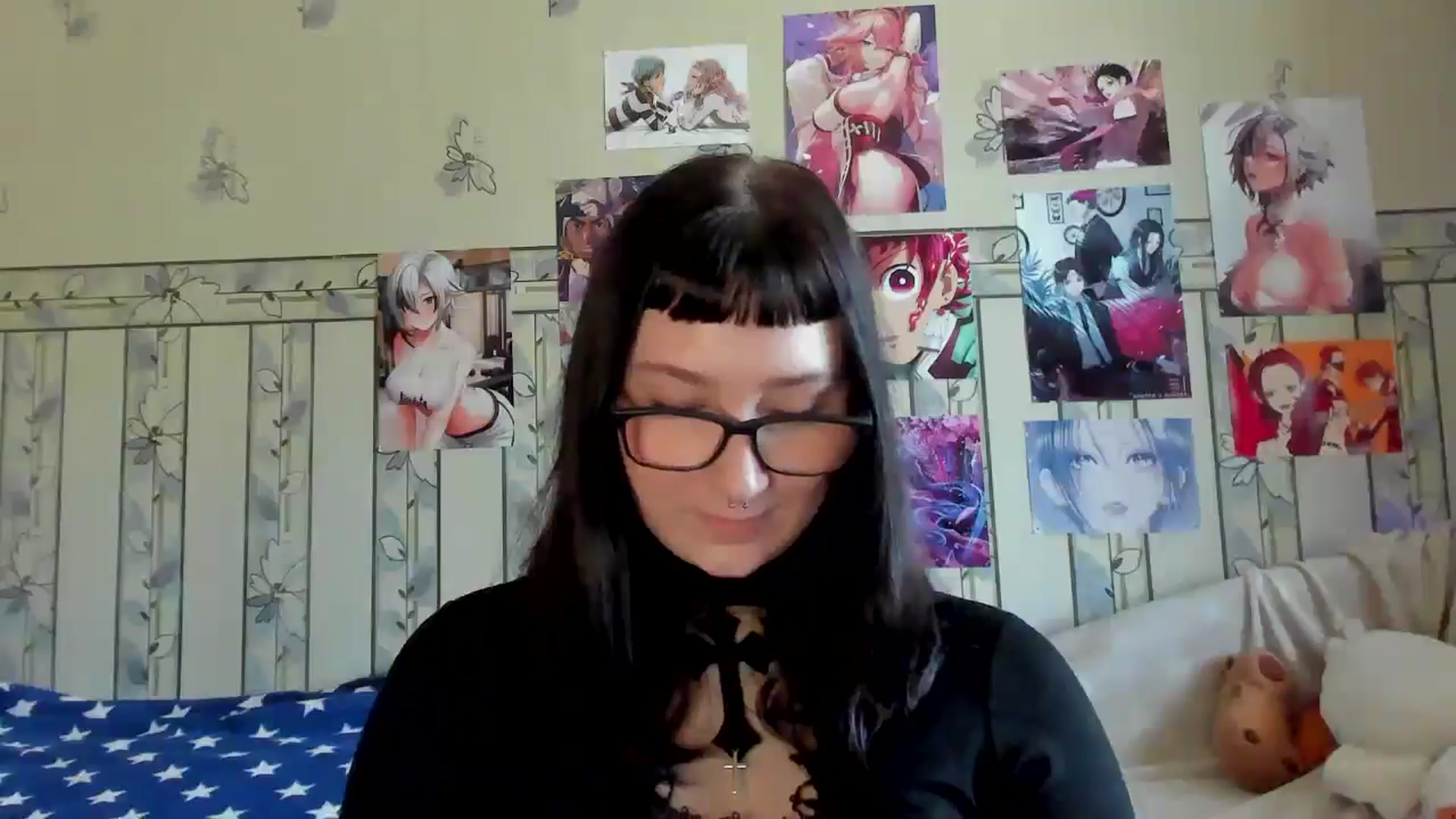 Gallery image thumbnail from TotallySpice's myfreecams stream on, 04/22/2025, 12:02 image 10 of 20