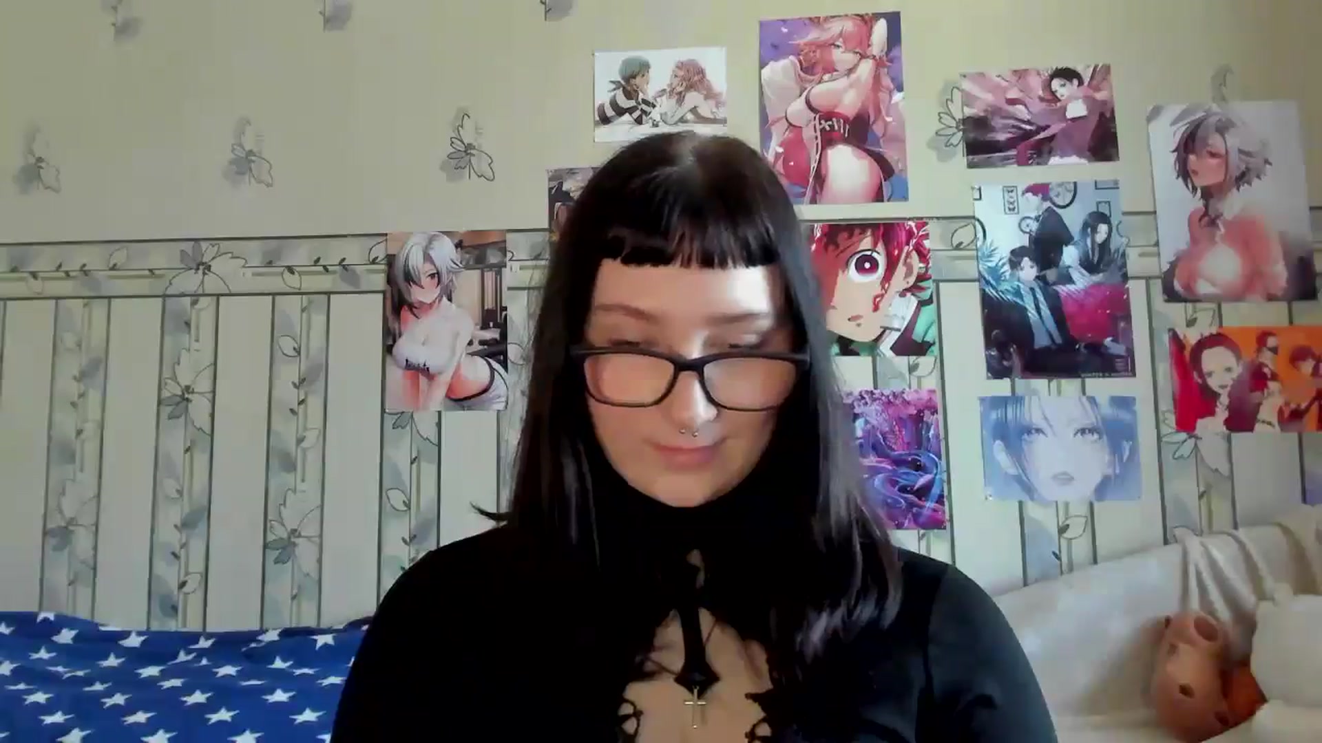 Gallery image thumbnail from TotallySpice's myfreecams stream on, 04/22/2025, 12:02 image 18 of 20