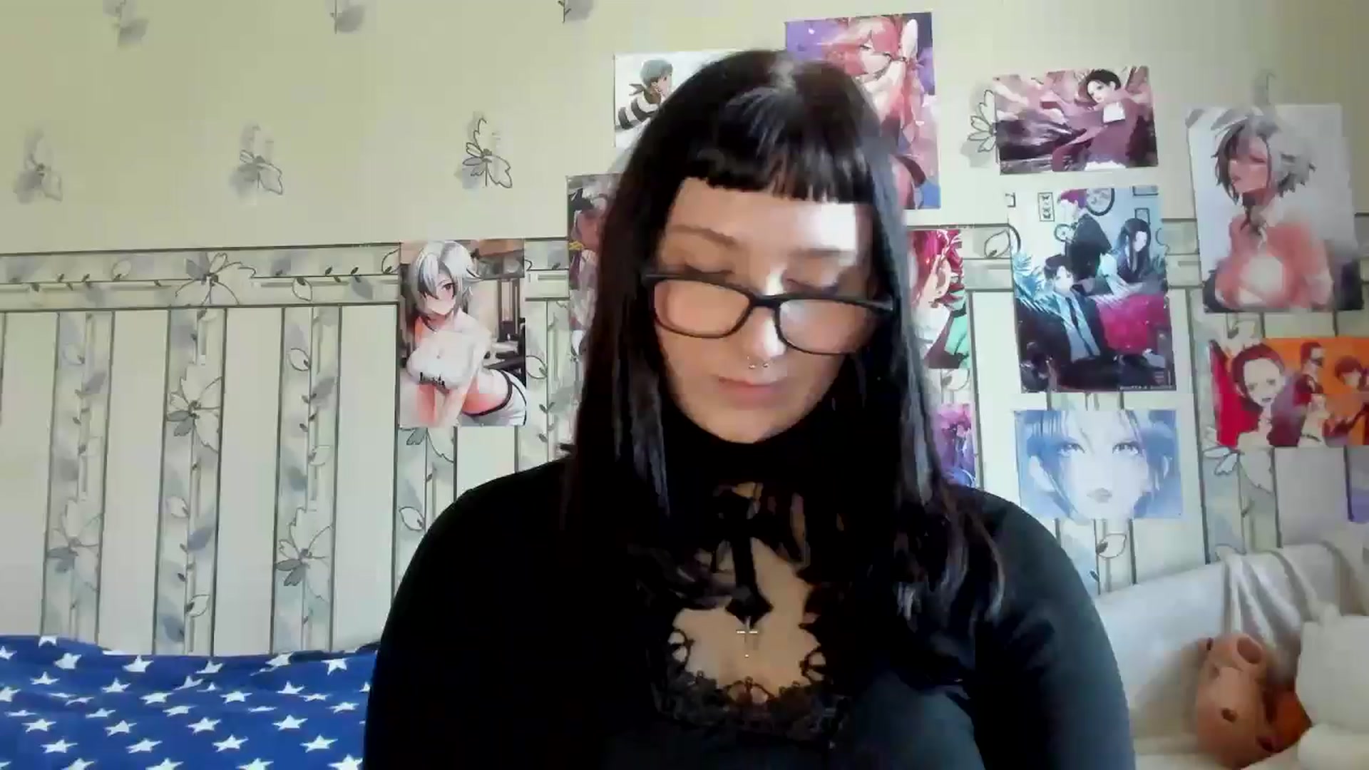 Gallery image thumbnail from TotallySpice's myfreecams stream on, 04/22/2025, 13:29 image 13 of 20