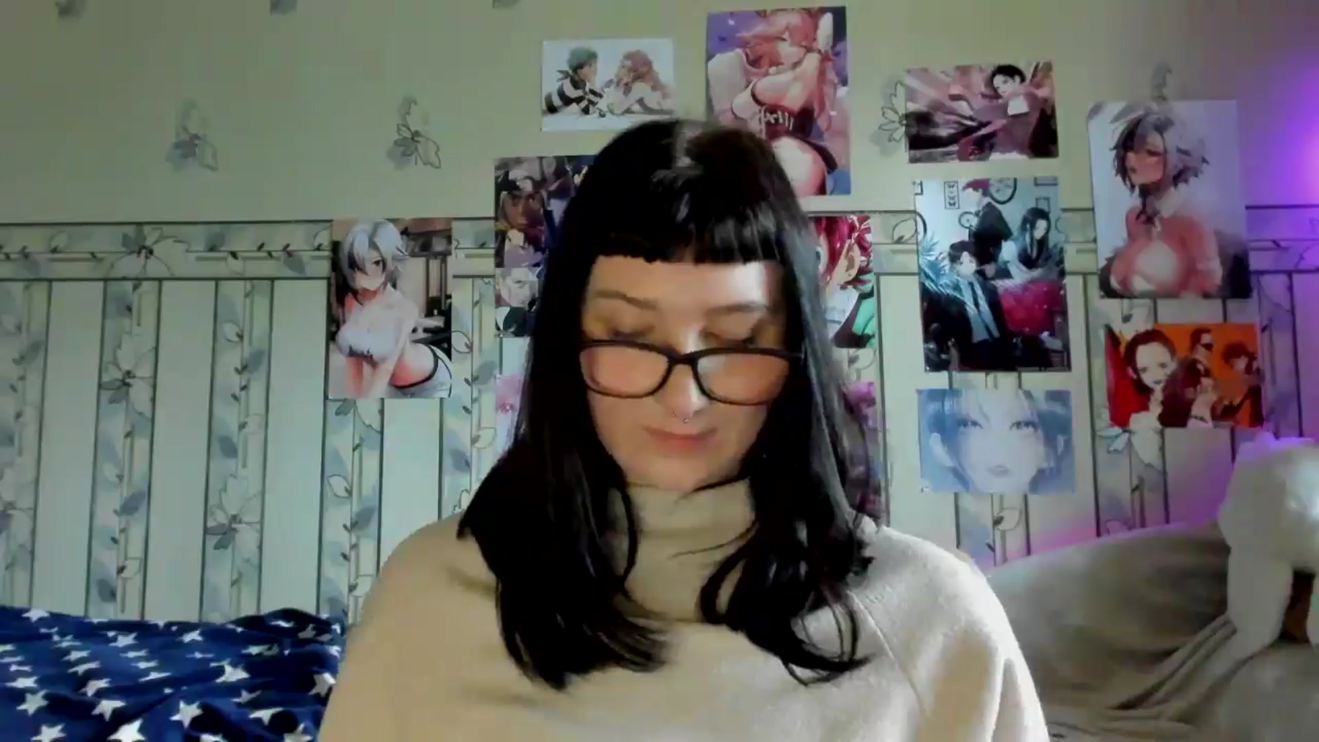 Gallery image thumbnail from TotallySpice's myfreecams stream on, 04/25/2025, 10:19 image 14 of 20