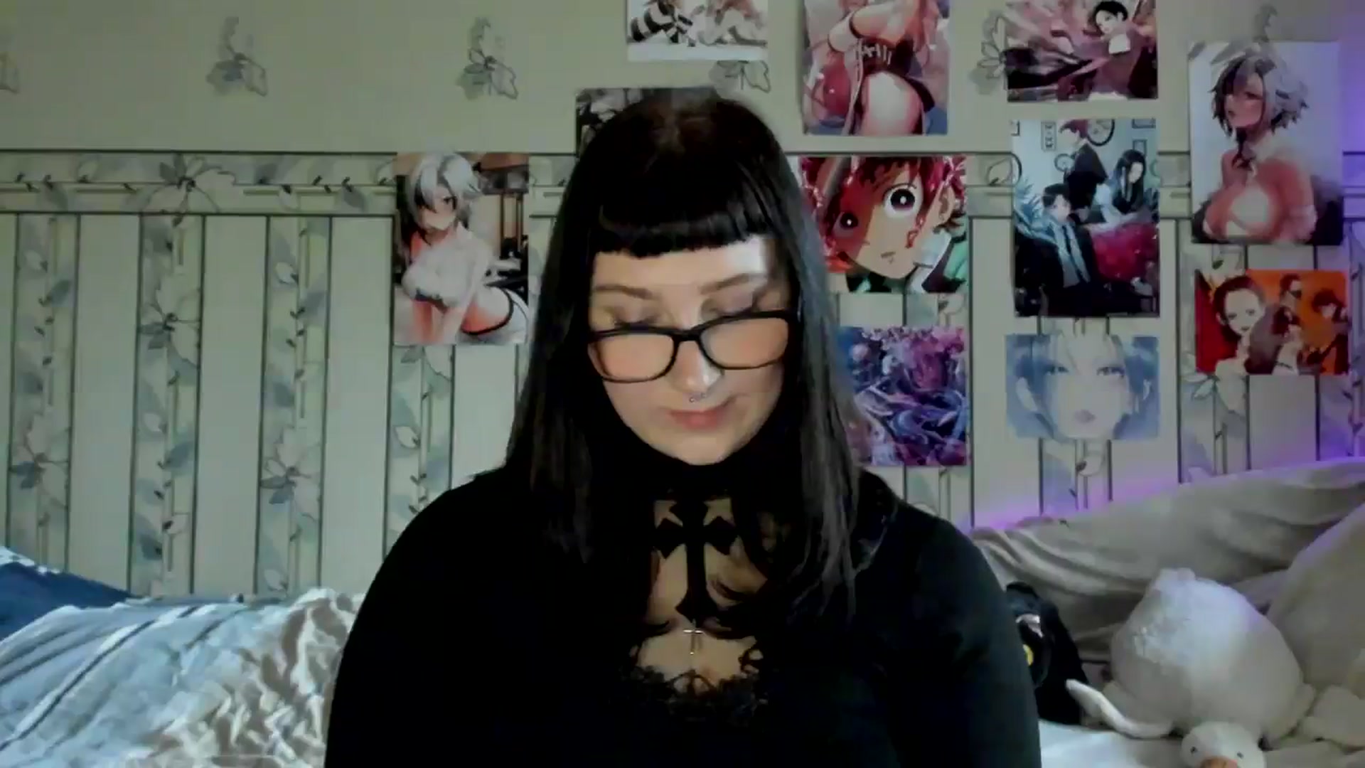Gallery image thumbnail from TotallySpice's myfreecams stream on, 05/06/2025, 14:27 image 13 of 20