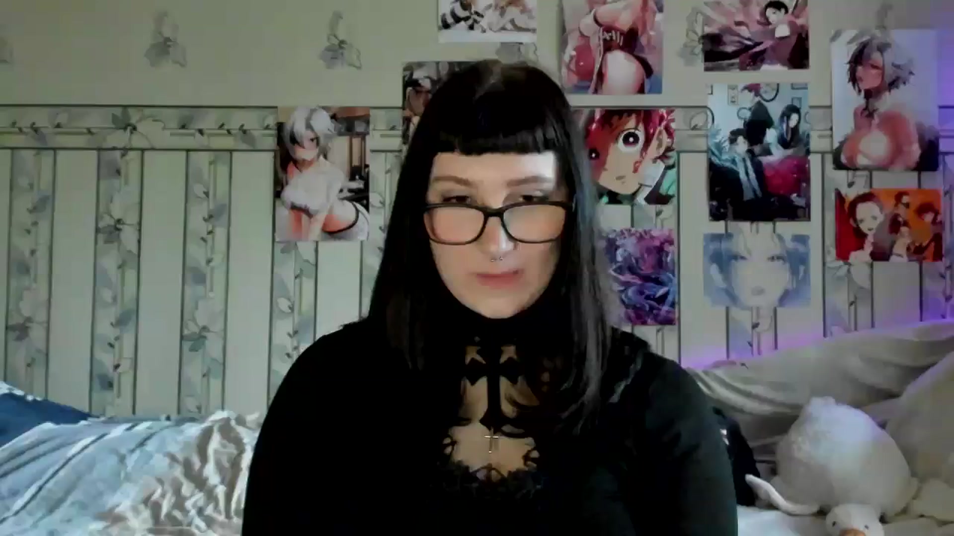 Gallery image thumbnail from TotallySpice's myfreecams stream on, 05/06/2025, 14:27 image 12 of 20