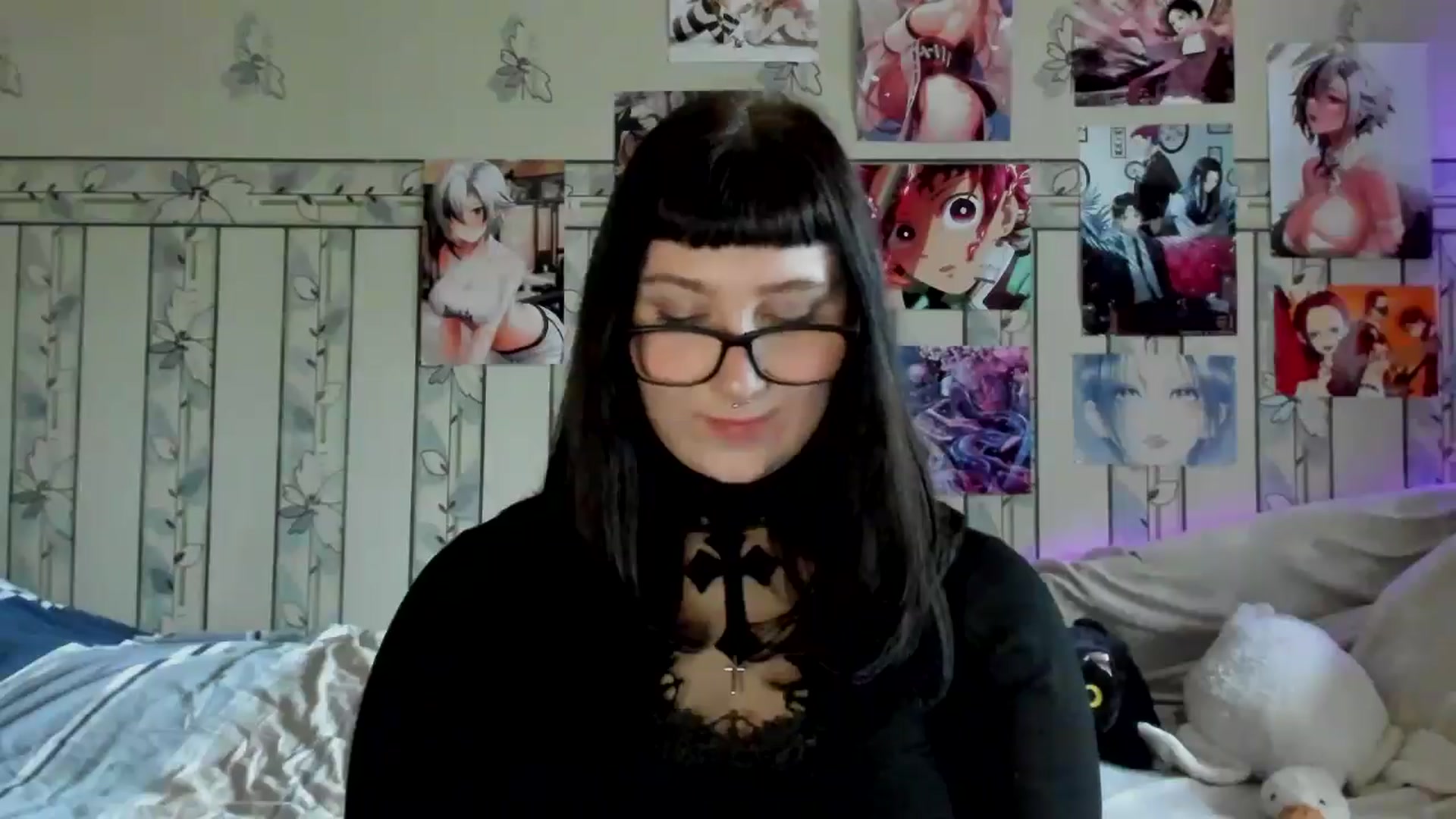 Gallery image thumbnail from TotallySpice's myfreecams stream on, 05/06/2025, 14:27 image 10 of 20