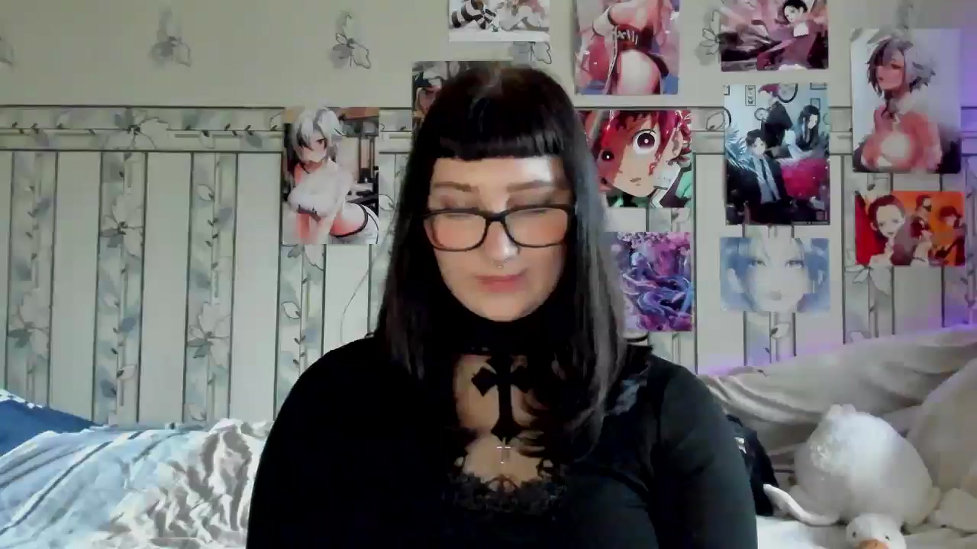 Gallery image thumbnail from TotallySpice's myfreecams stream on, 05/06/2025, 14:27 image 19 of 20