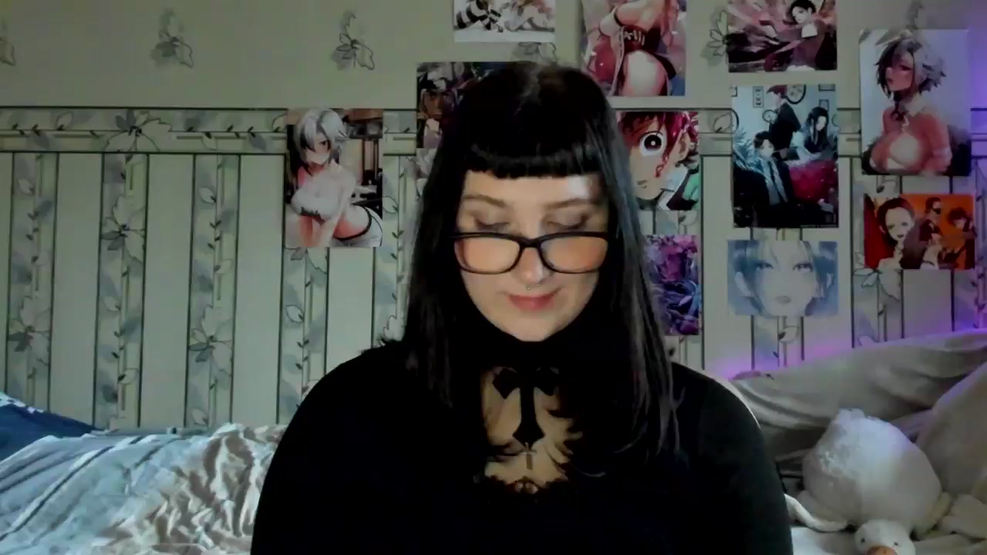 Gallery image thumbnail from TotallySpice's myfreecams stream on, 05/06/2025, 14:57 image 14 of 20