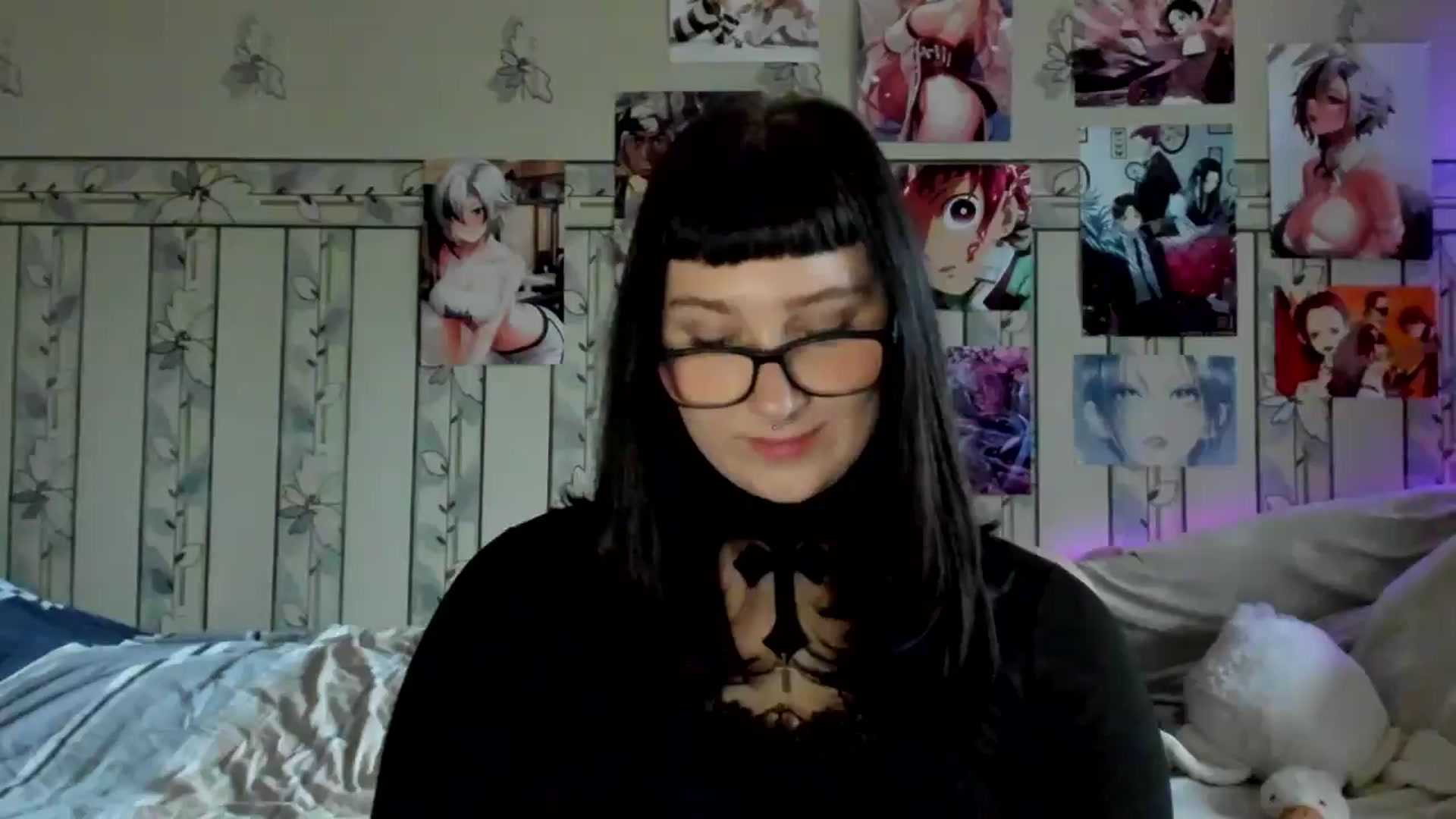 Gallery image thumbnail from TotallySpice's myfreecams stream on, 05/06/2025, 14:57 image 15 of 20