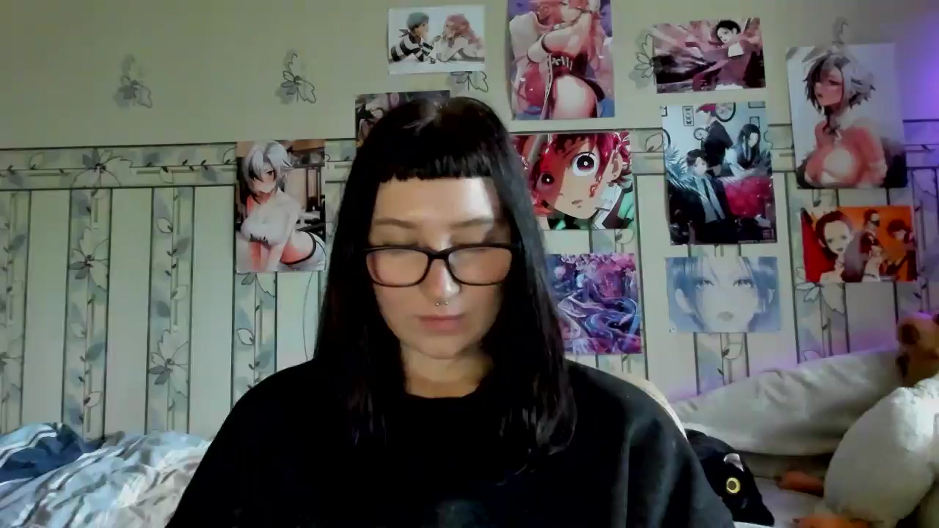 Gallery image thumbnail from TotallySpice's myfreecams stream on, 05/07/2025, 12:07 image 15 of 20