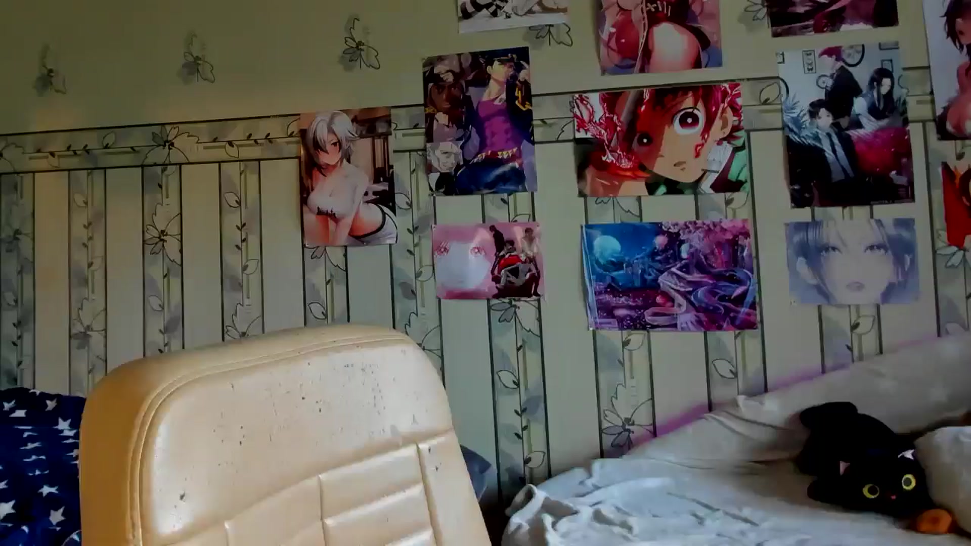 Gallery image thumbnail from TotallySpice's myfreecams stream on, 05/14/2025, 09:12 image 15 of 20