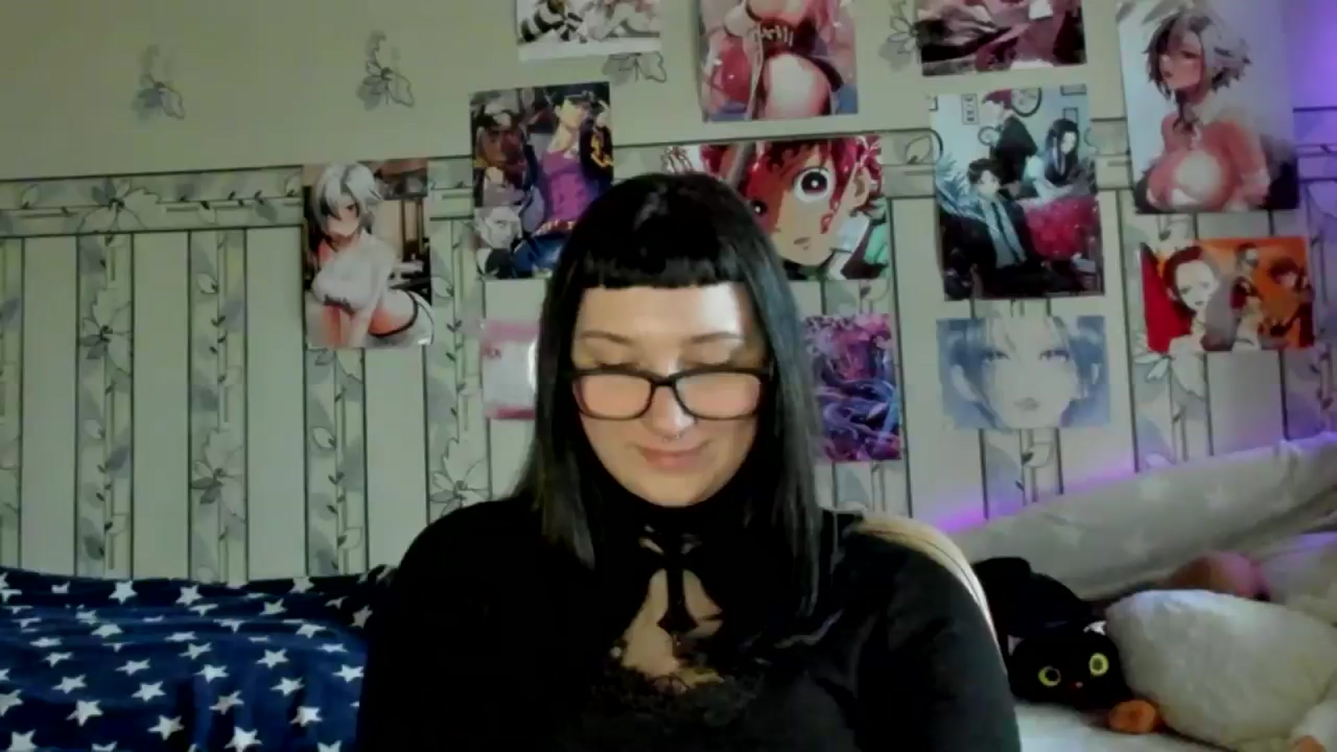 Gallery image thumbnail from TotallySpice's myfreecams stream on, 05/14/2025, 10:27 image 9 of 20