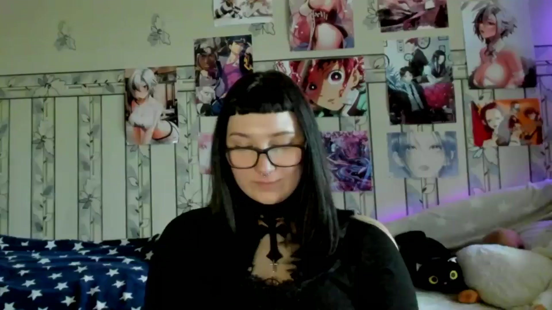 Gallery image thumbnail from TotallySpice's myfreecams stream on, 05/14/2025, 10:27 image 15 of 20