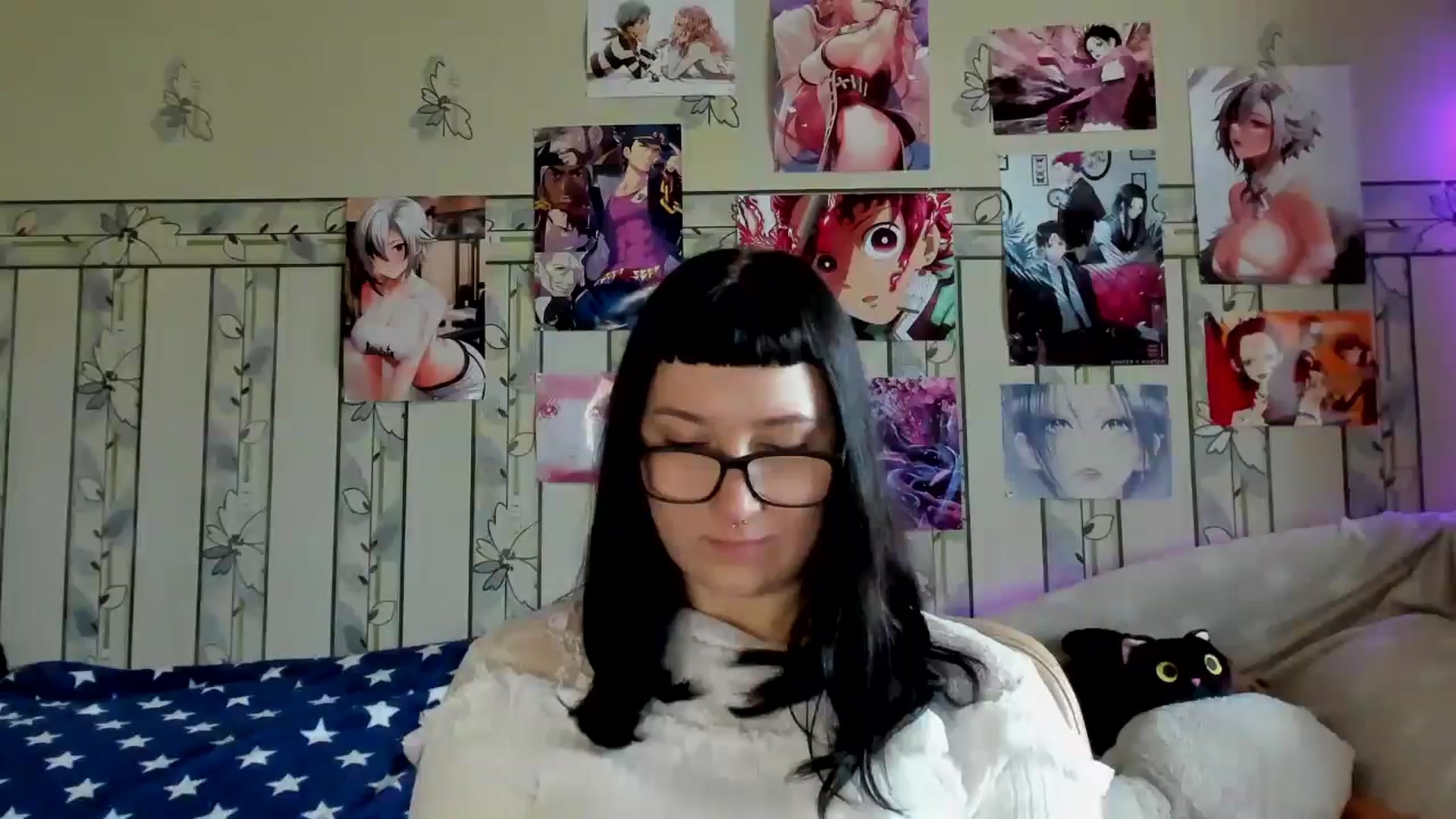 Gallery image thumbnail from TotallySpice's myfreecams stream on, 05/15/2025, 09:06 image 9 of 20