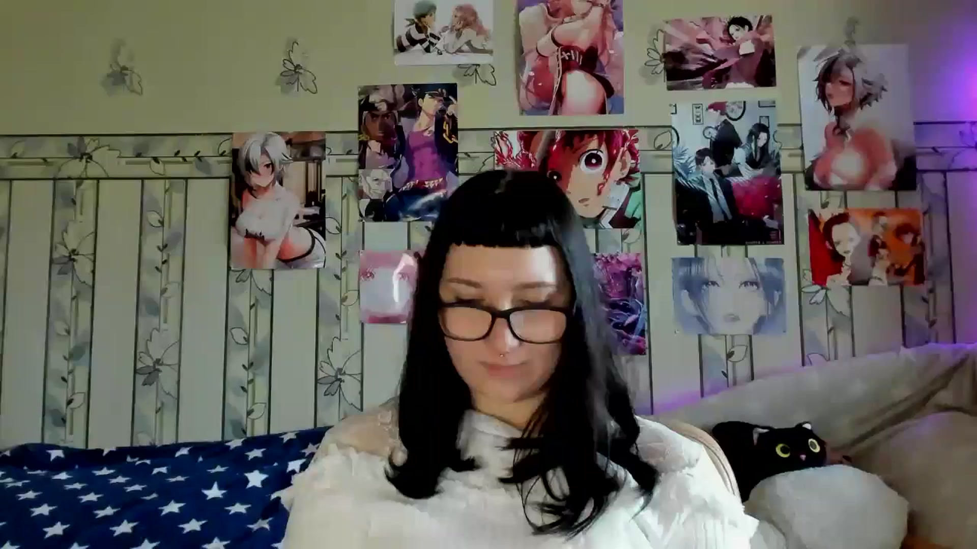 Gallery image thumbnail from TotallySpice's myfreecams stream on, 05/15/2025, 09:06 image 17 of 20
