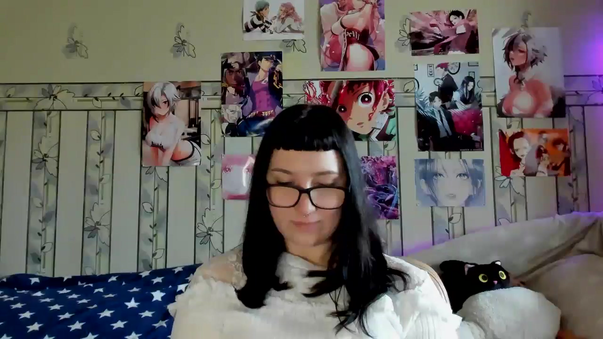 Gallery image thumbnail from TotallySpice's myfreecams stream on, 05/15/2025, 09:06 image 12 of 20