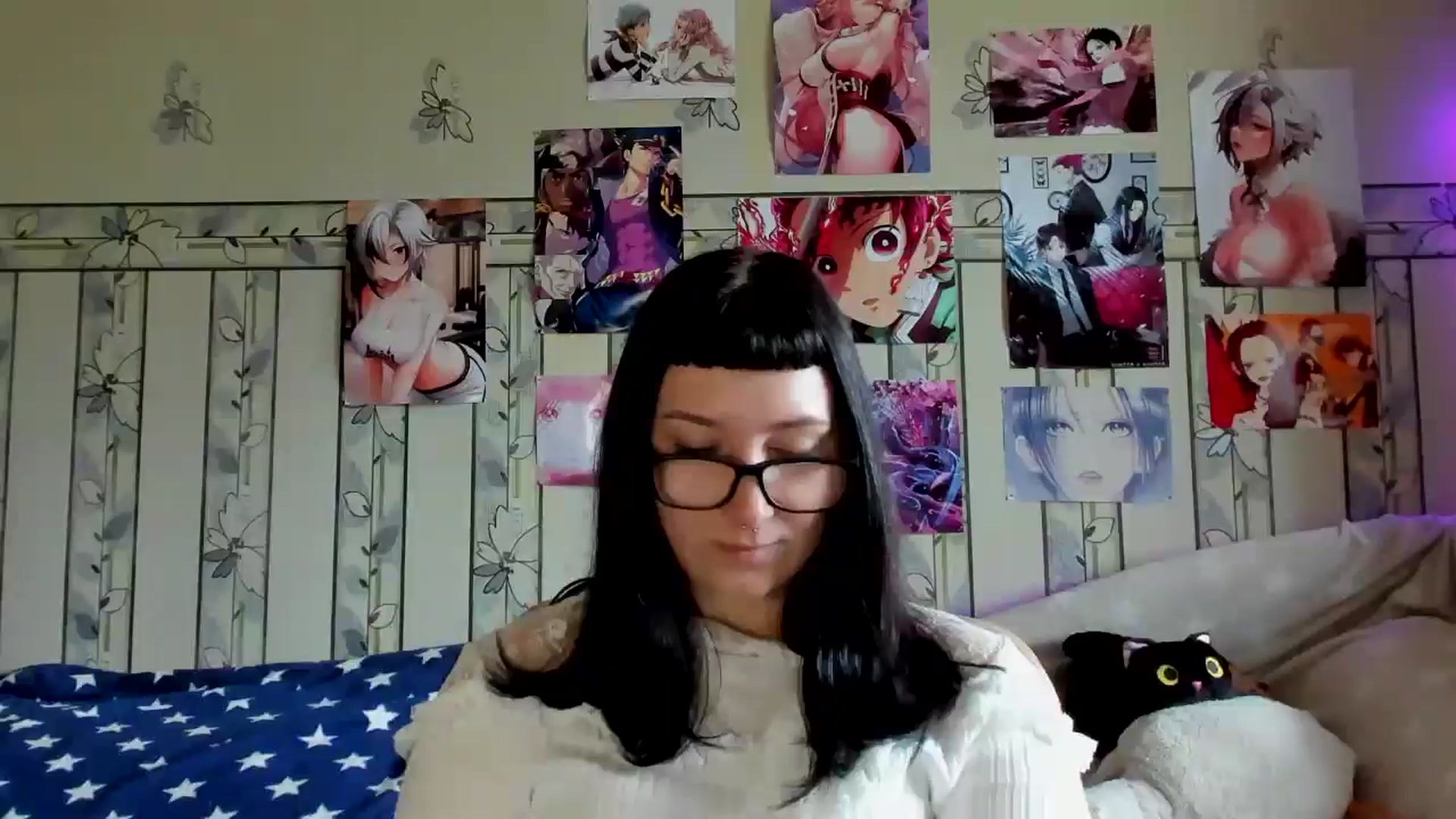 Gallery image thumbnail from TotallySpice's myfreecams stream on, 05/15/2025, 11:13 image 6 of 20