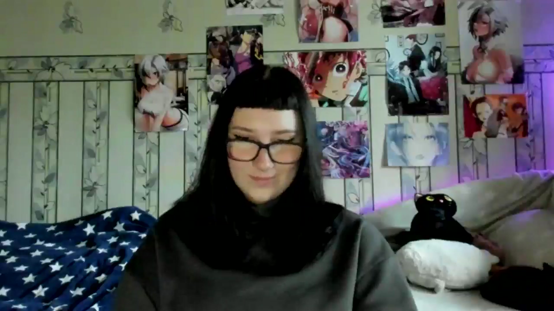 Gallery image thumbnail from TotallySpice's myfreecams stream on, 05/17/2025, 15:49 image 6 of 20