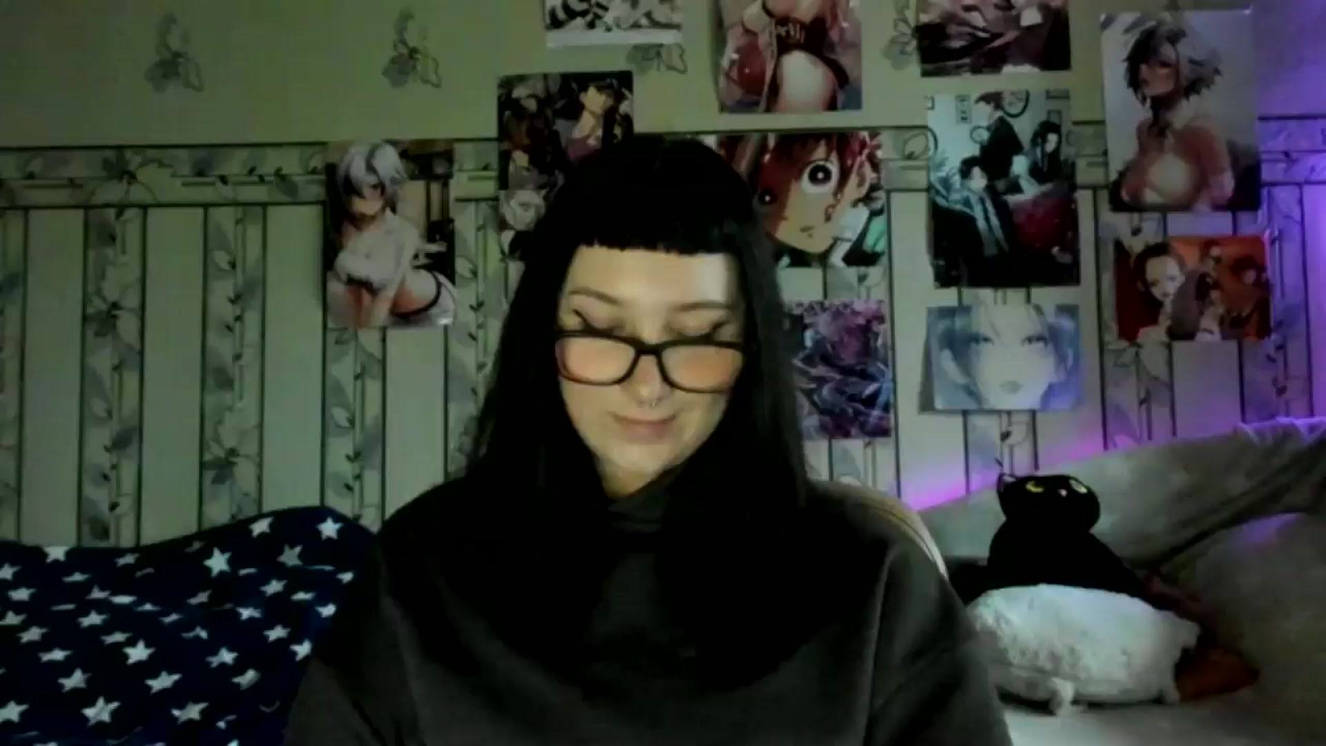 Gallery image thumbnail from TotallySpice's myfreecams stream on, 05/17/2025, 15:49 image 17 of 20