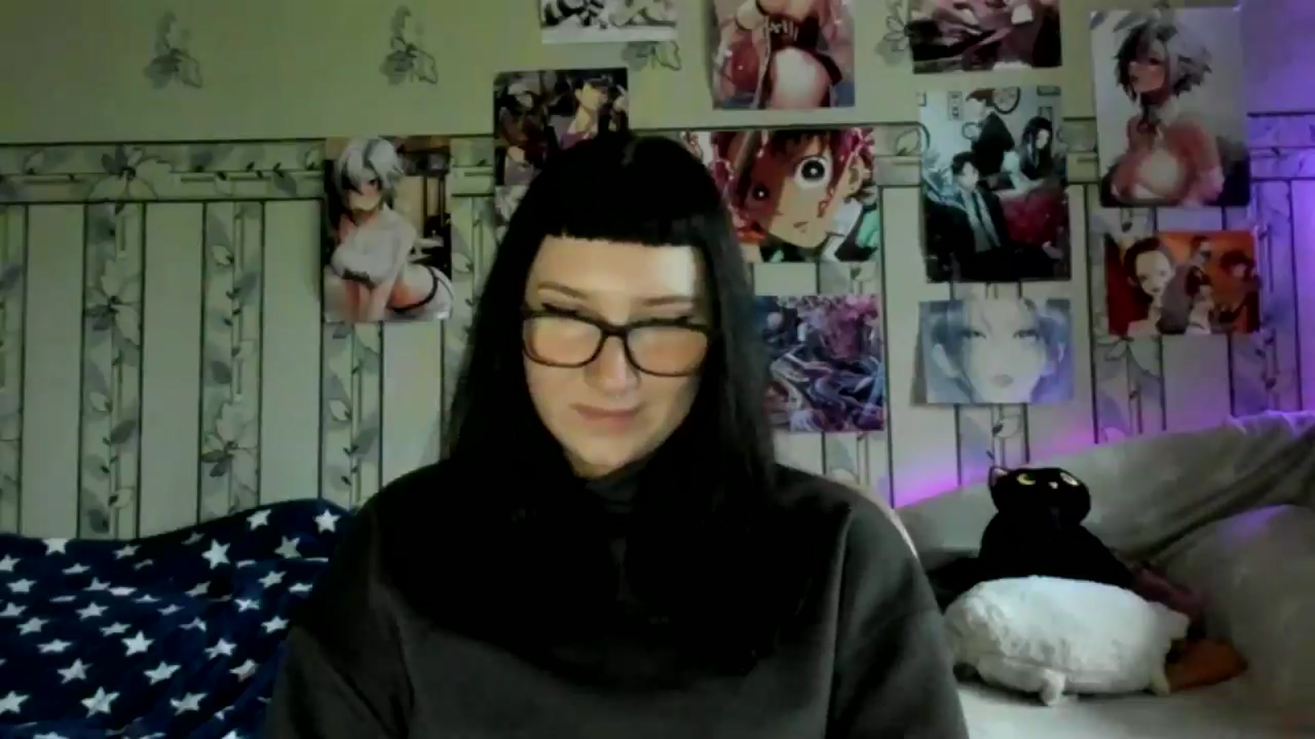 Gallery image thumbnail from TotallySpice's myfreecams stream on, 05/17/2025, 15:49 image 16 of 20