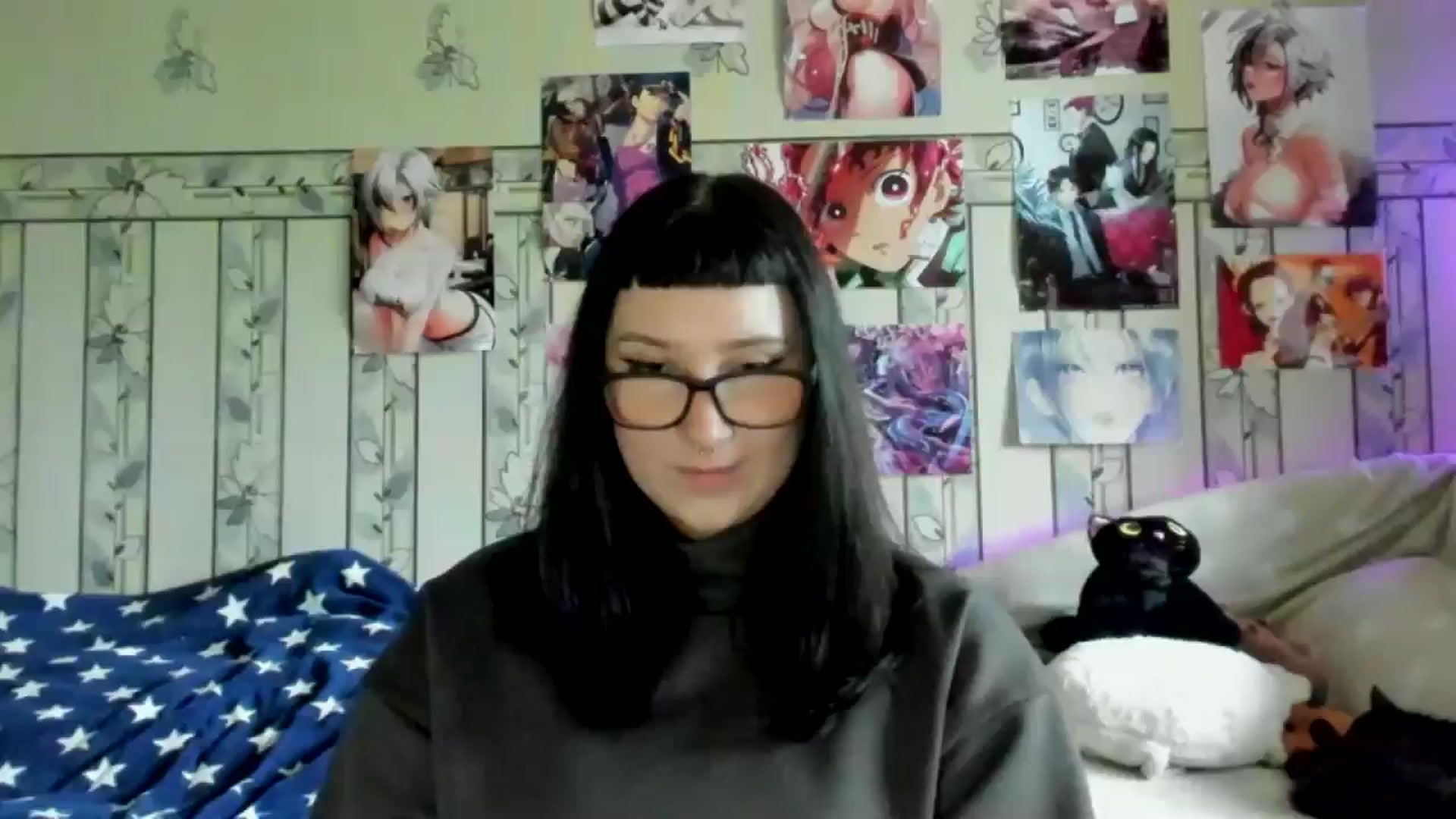 Gallery image thumbnail from TotallySpice's myfreecams stream on, 05/17/2025, 15:49 image 9 of 20