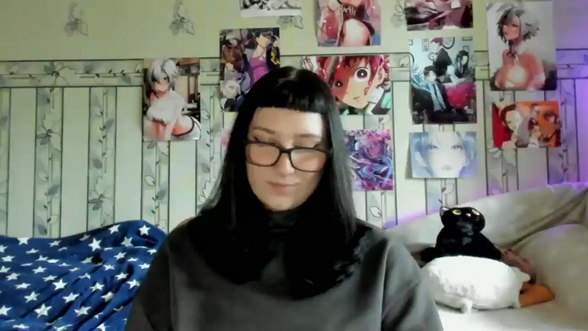 Gallery image thumbnail from TotallySpice's myfreecams stream on, 05/17/2025, 15:49 image 3 of 20