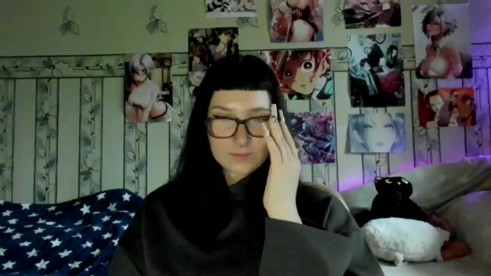 Gallery image thumbnail from TotallySpice's myfreecams stream on, 05/17/2025, 15:49 image 18 of 20