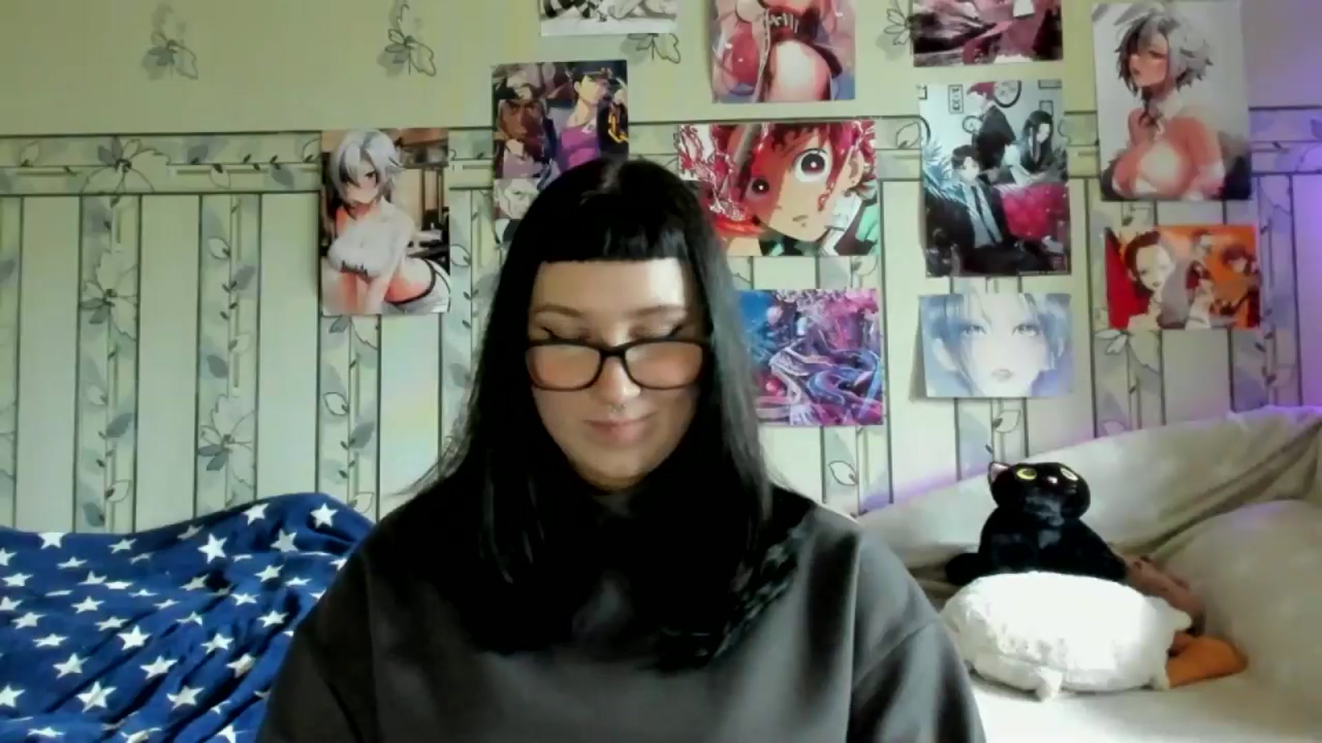 Gallery image thumbnail from TotallySpice's myfreecams stream on, 05/17/2025, 15:49 image 5 of 20