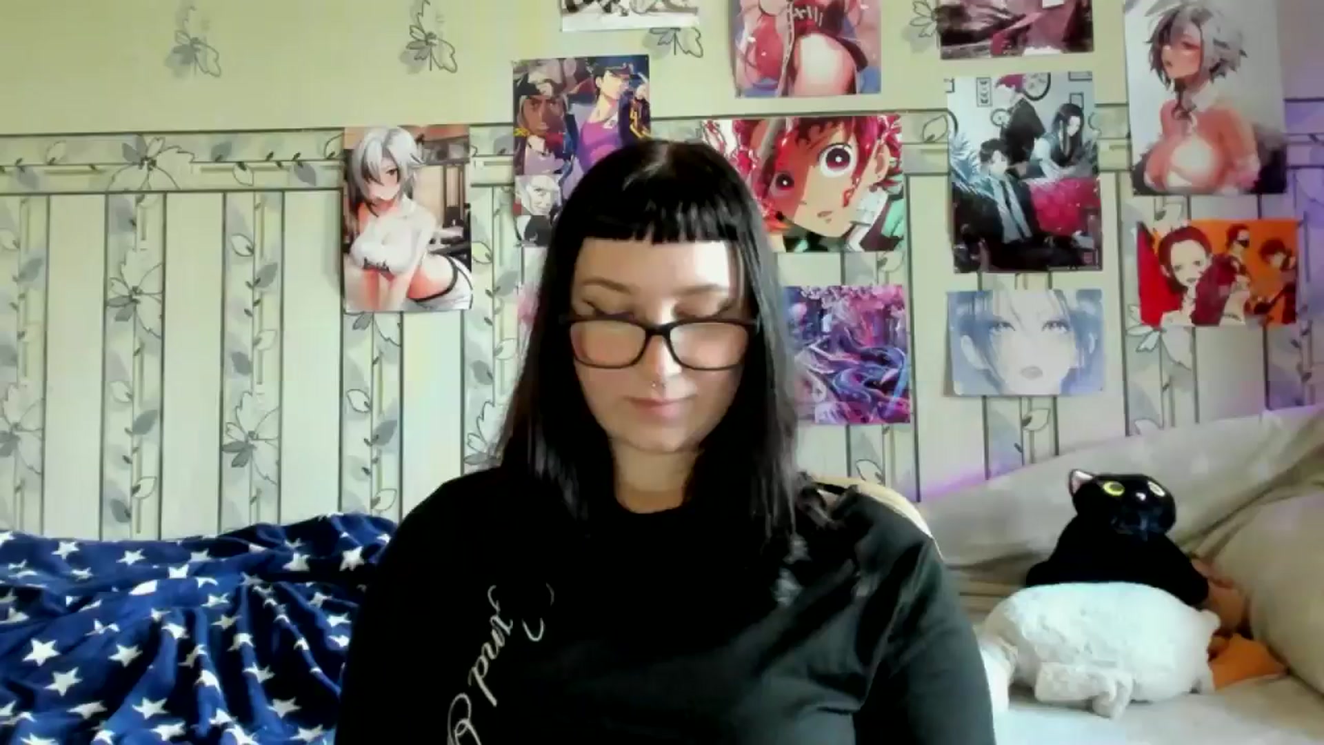 Gallery image thumbnail from TotallySpice's myfreecams stream on, 05/20/2025, 16:12 image 4 of 20
