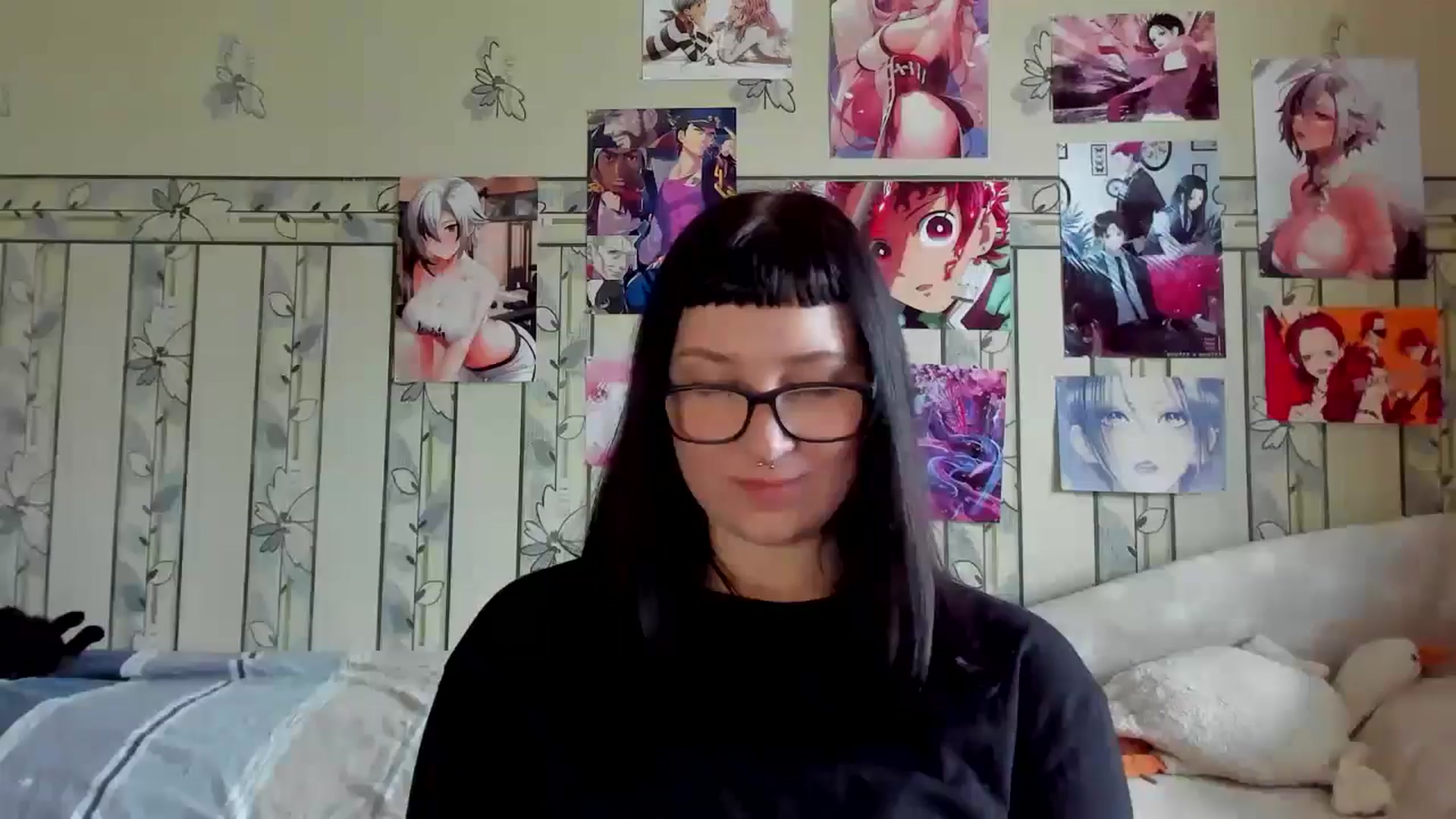 Gallery image thumbnail from TotallySpice's myfreecams stream on, 05/26/2025, 10:40 image 10 of 20