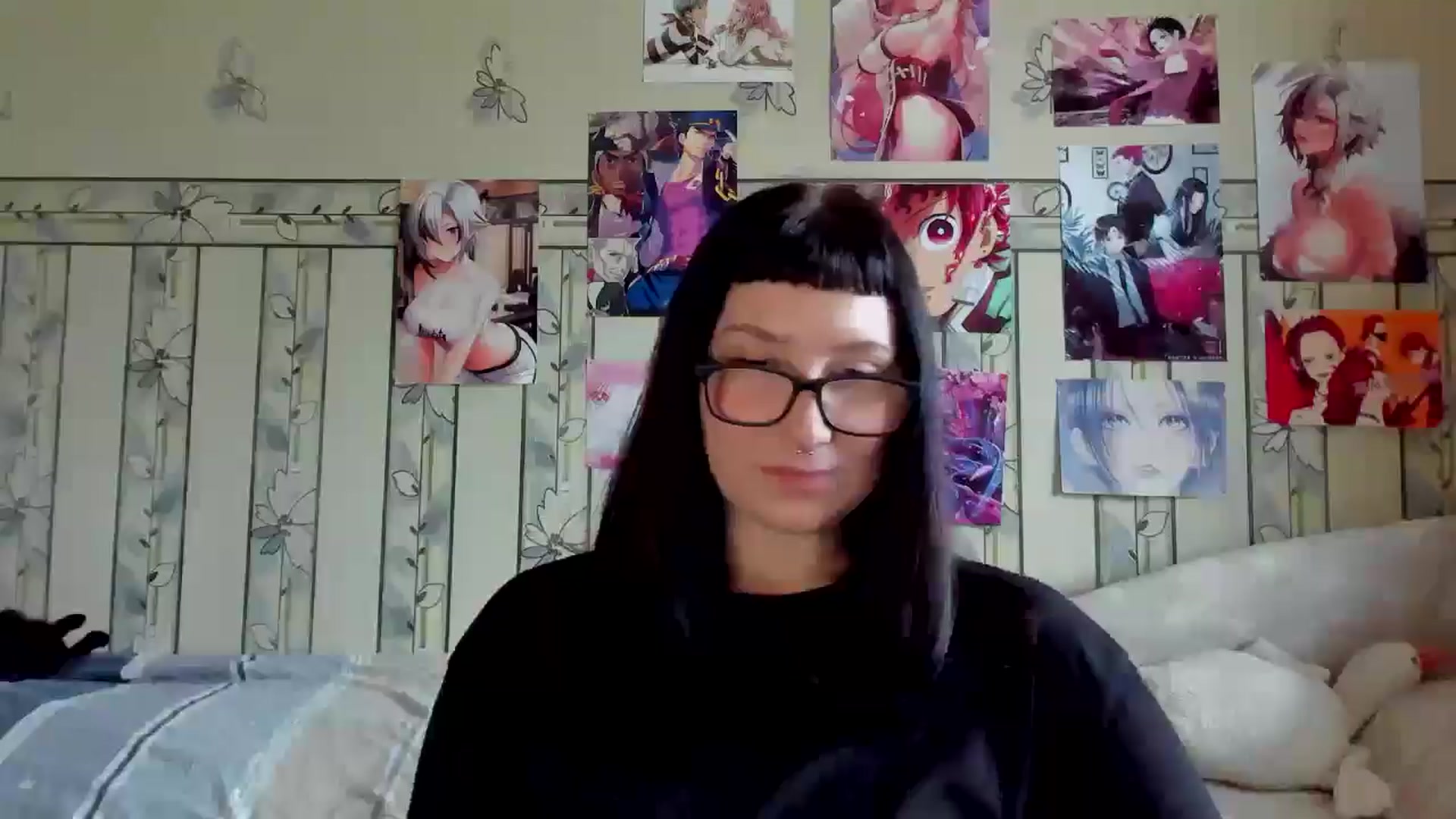 Gallery image thumbnail from TotallySpice's myfreecams stream on, 05/26/2025, 10:40 image 12 of 20