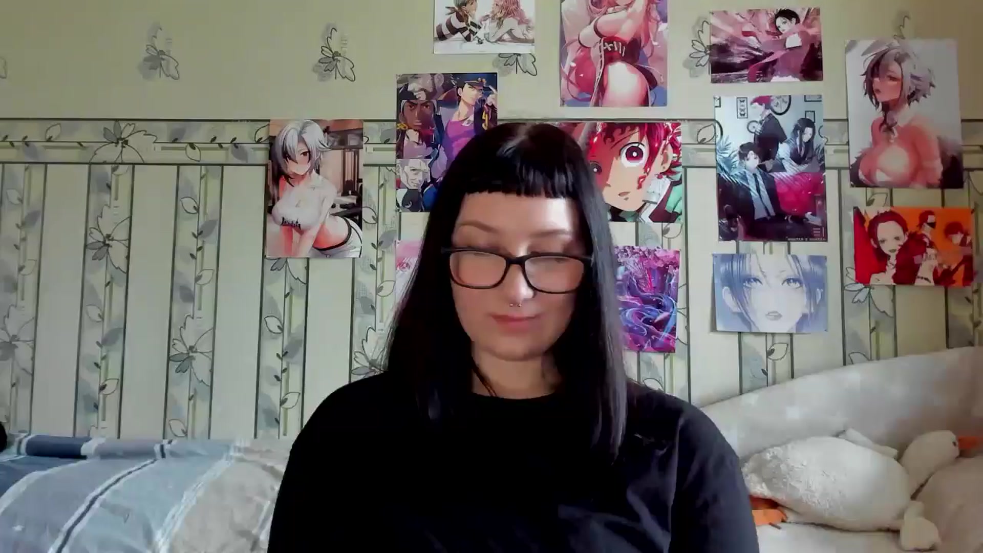 Gallery image thumbnail from TotallySpice's myfreecams stream on, 05/26/2025, 10:40 image 8 of 20