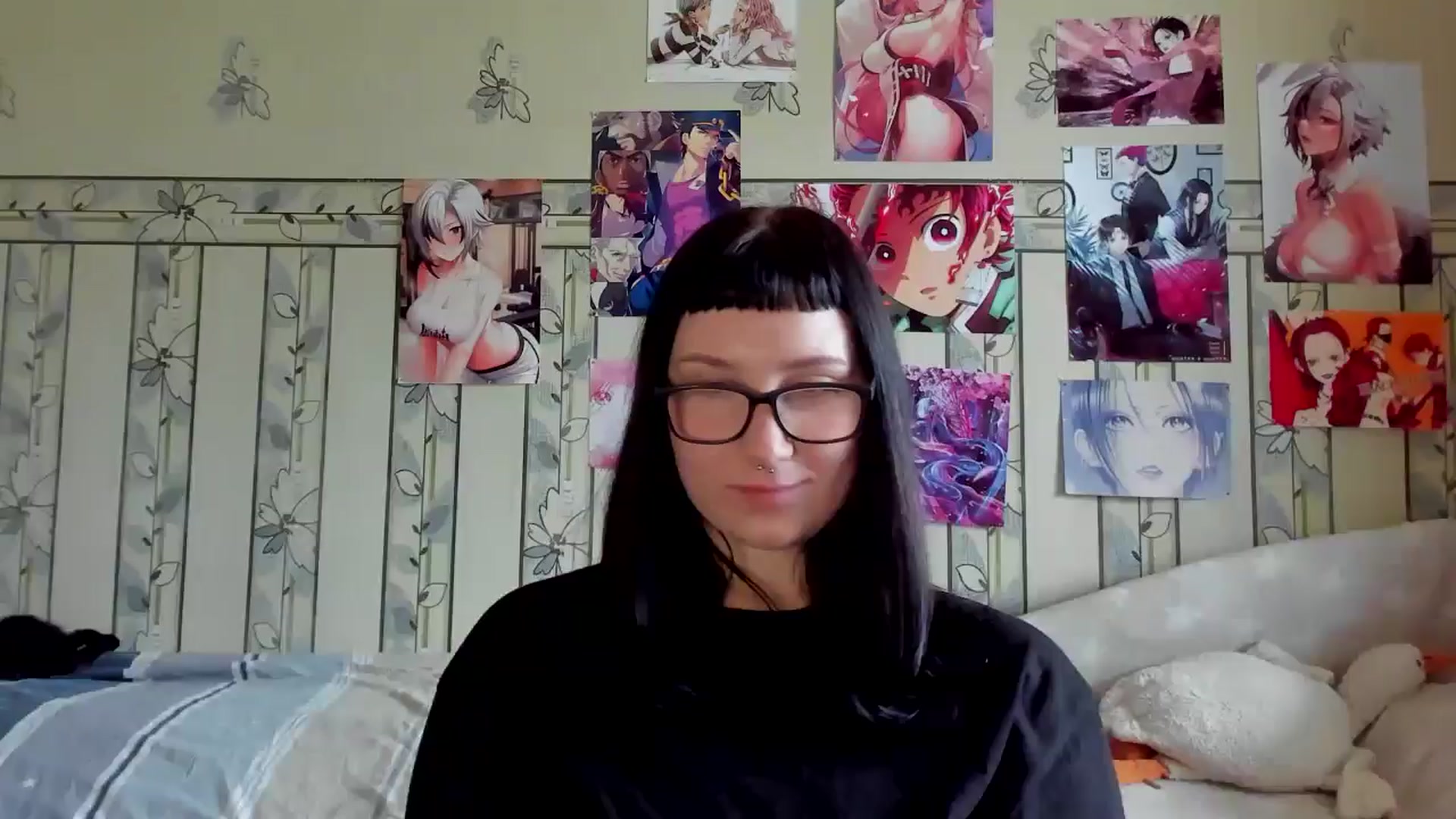 Gallery image thumbnail from TotallySpice's myfreecams stream on, 05/26/2025, 10:40 image 17 of 20
