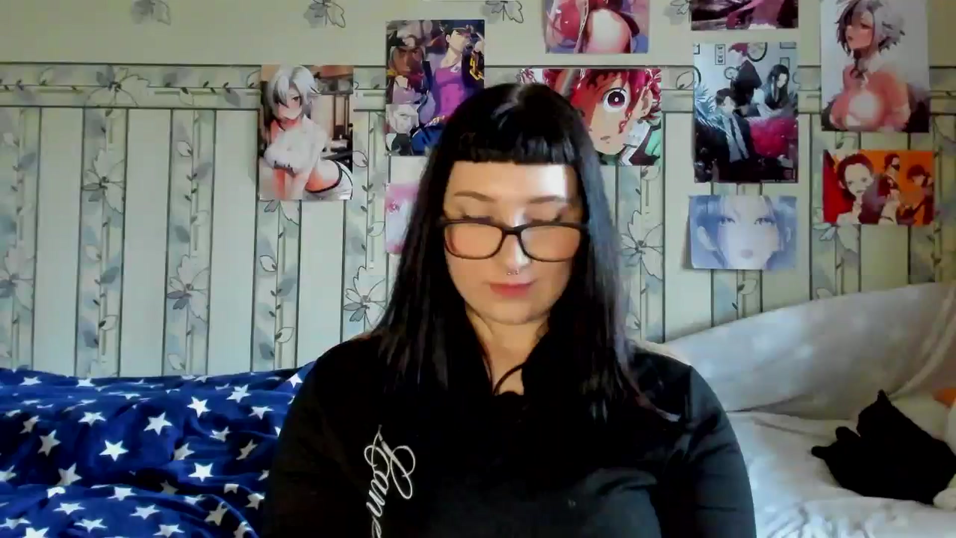 Gallery image thumbnail from TotallySpice's myfreecams stream on, 05/29/2025, 14:10 image 17 of 20