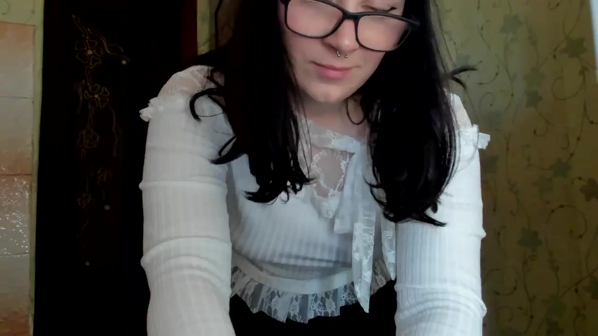 Gallery image thumbnail from TotallySpice's myfreecams stream on, 06/04/2025, 13:27 image 14 of 20