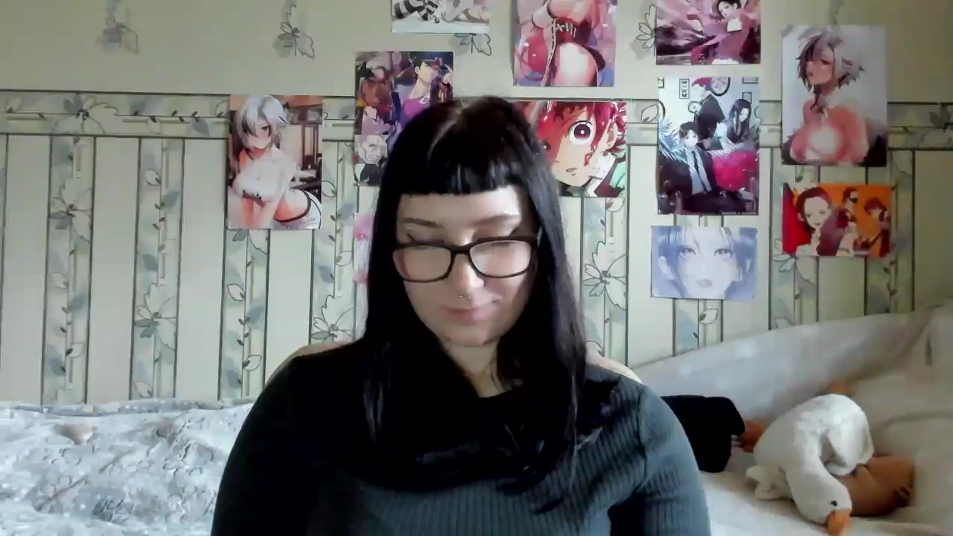 Gallery image thumbnail from TotallySpice's myfreecams stream on, 06/16/2025, 10:27 image 16 of 20