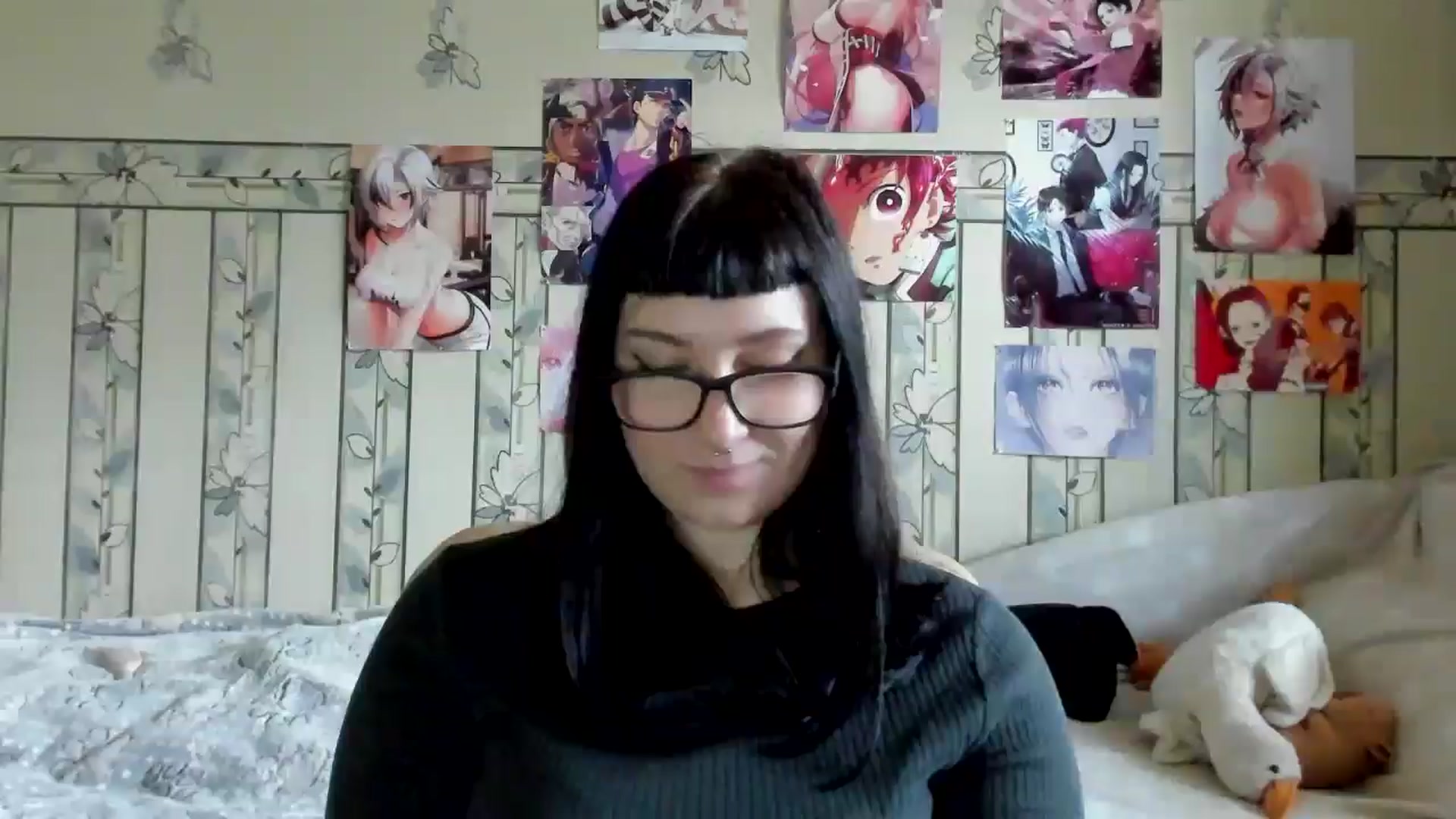 Gallery image thumbnail from TotallySpice's myfreecams stream on, 06/16/2025, 10:27 image 17 of 20