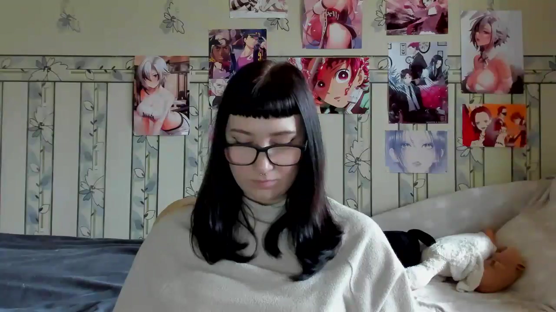 Gallery image thumbnail from TotallySpice's myfreecams stream on, 06/19/2025, 10:40 image 4 of 20