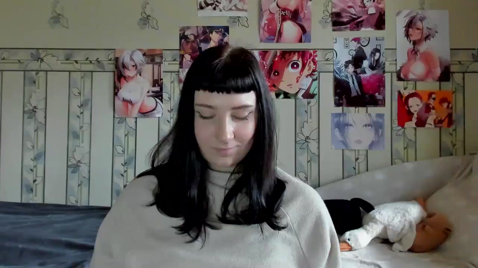 Gallery image thumbnail from TotallySpice's myfreecams stream on, 06/19/2025, 10:40 image 19 of 20