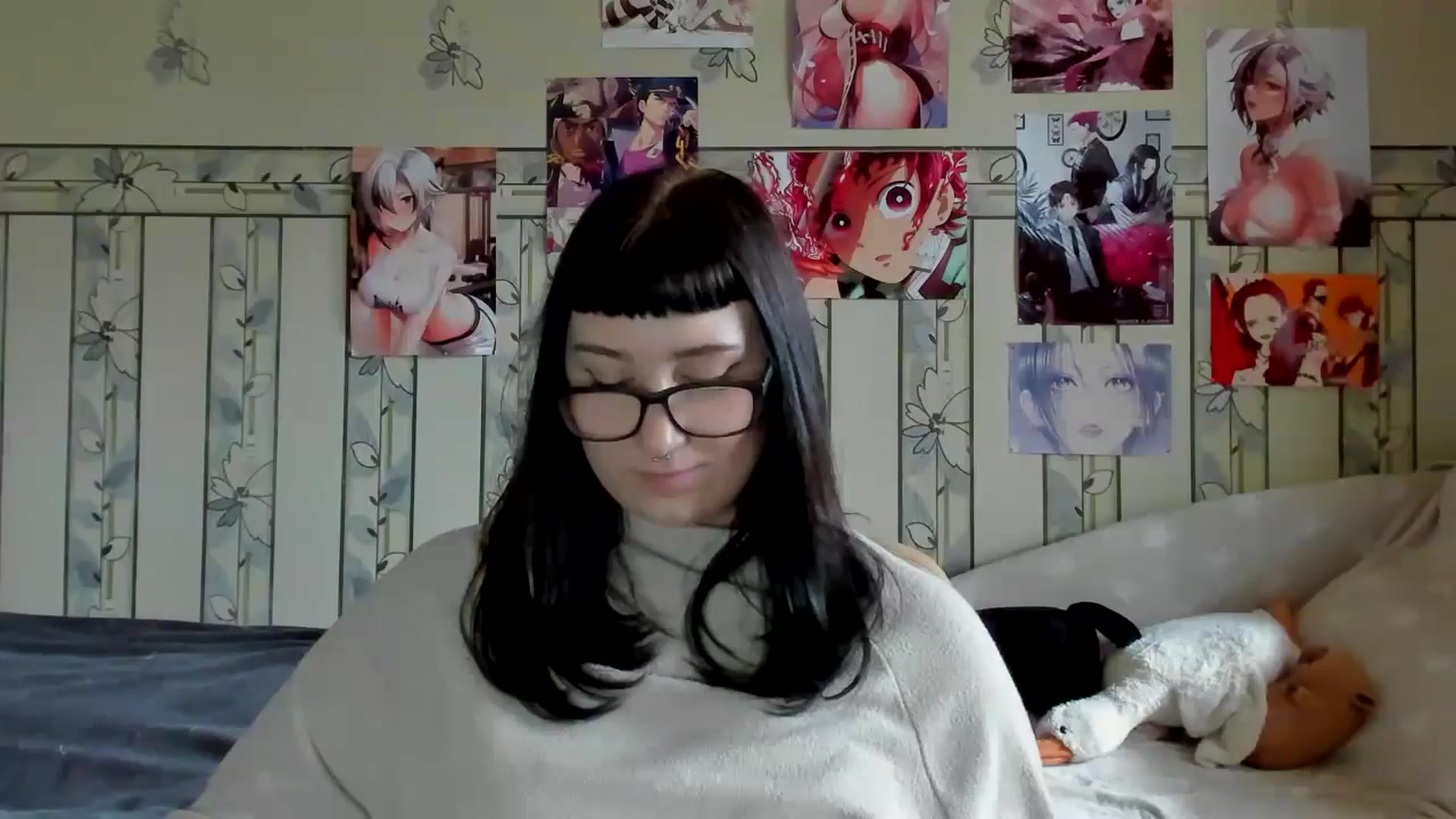 Gallery image thumbnail from TotallySpice's myfreecams stream on, 06/19/2025, 10:40 image 13 of 20
