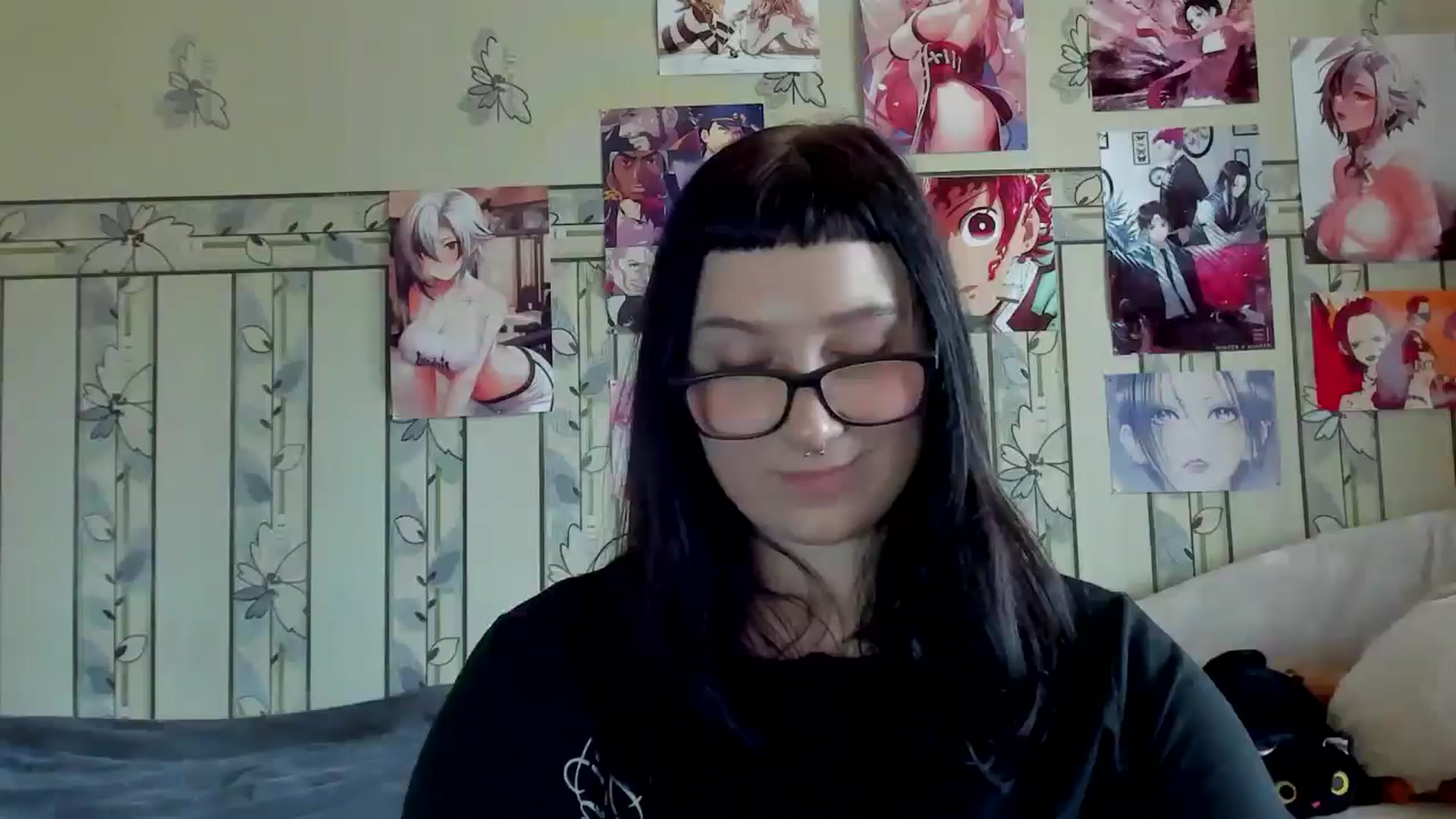 Gallery image thumbnail from TotallySpice's myfreecams stream on, 07/05/2025, 09:45 image 17 of 20