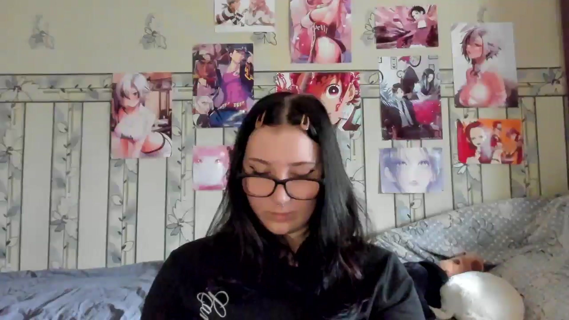 Gallery image thumbnail from TotallySpice's myfreecams stream on, 07/31/2025, 10:00 image 16 of 20