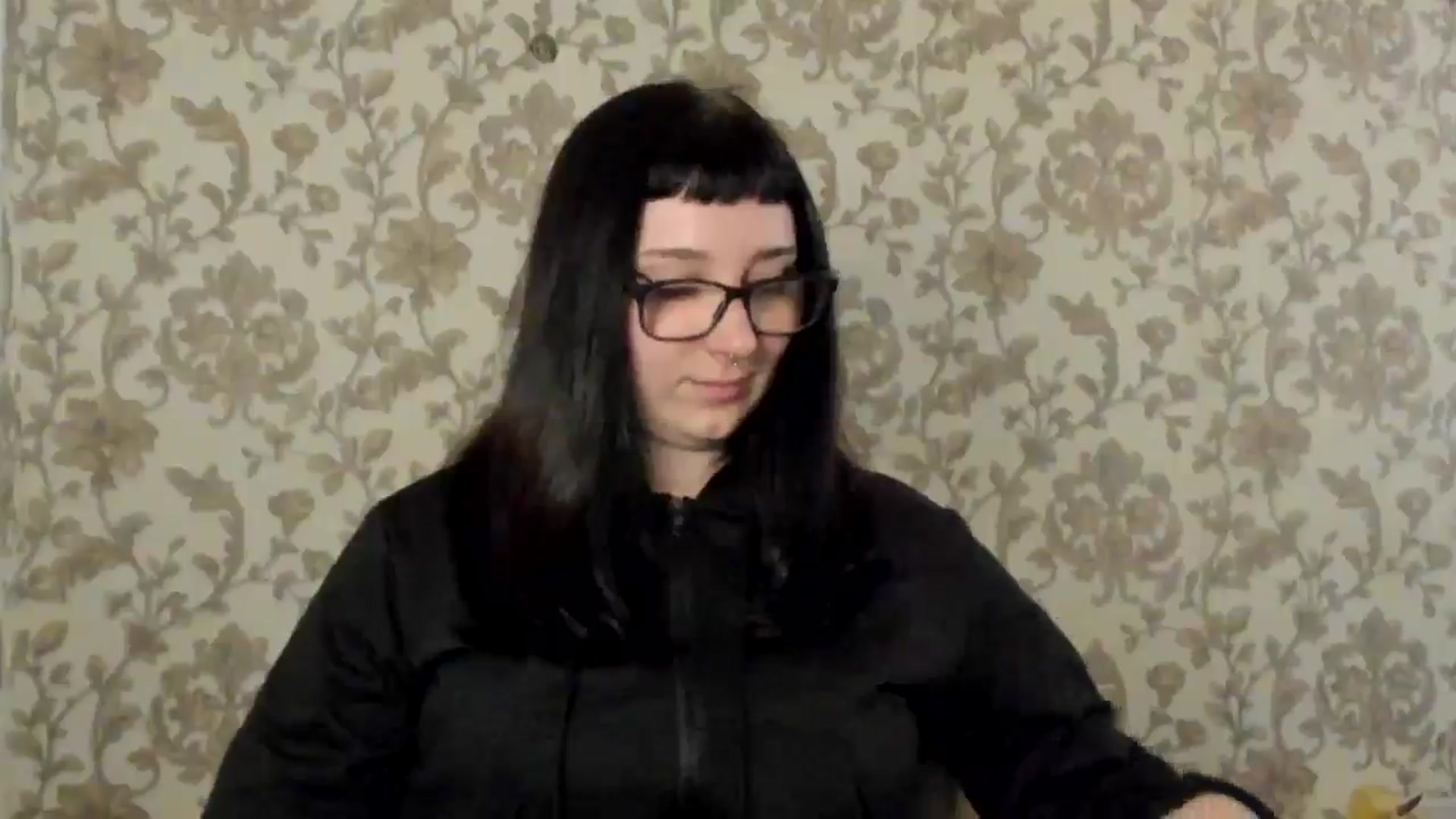 Gallery image thumbnail from TotallySpice's myfreecams stream on, 08/08/2025, 12:48 image 9 of 20