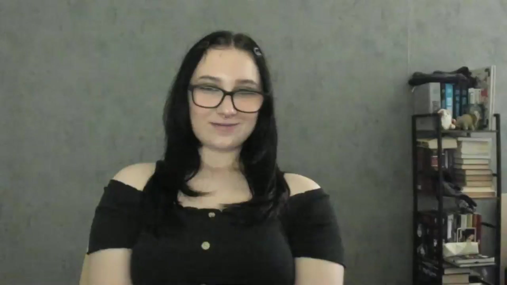 Gallery image thumbnail from TotallySpice's myfreecams stream on, 11/13/2025, 09:35 image 8 of 20