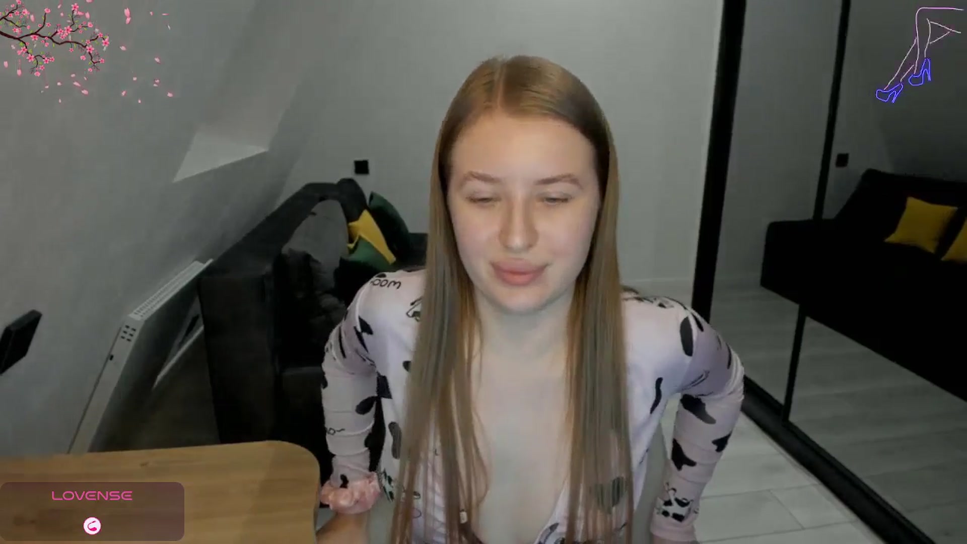 Gallery image thumbnail from TouchMeNow's myfreecams stream on, 11/17/2025, 19:18 image 2 of 20