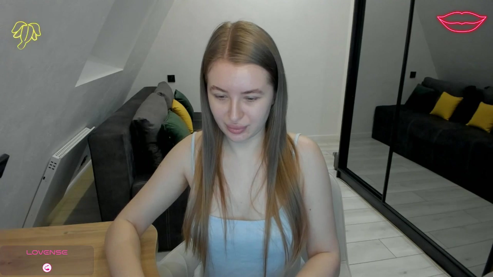 Gallery image thumbnail from TouchMeNow's myfreecams stream on, 11/29/2025, 15:57 image 2 of 20
