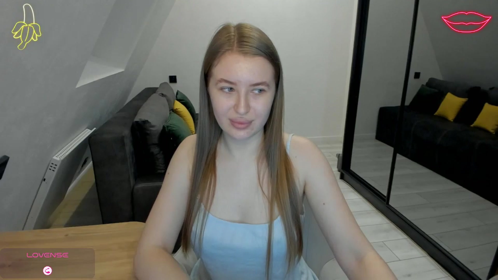 Gallery image thumbnail from TouchMeNow's myfreecams stream on, 11/29/2025, 15:57 image 15 of 20