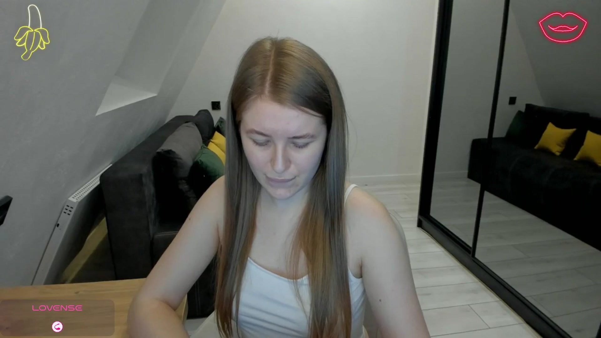 Gallery image thumbnail from TouchMeNow's myfreecams stream on, 12/06/2025, 19:01 image 6 of 20