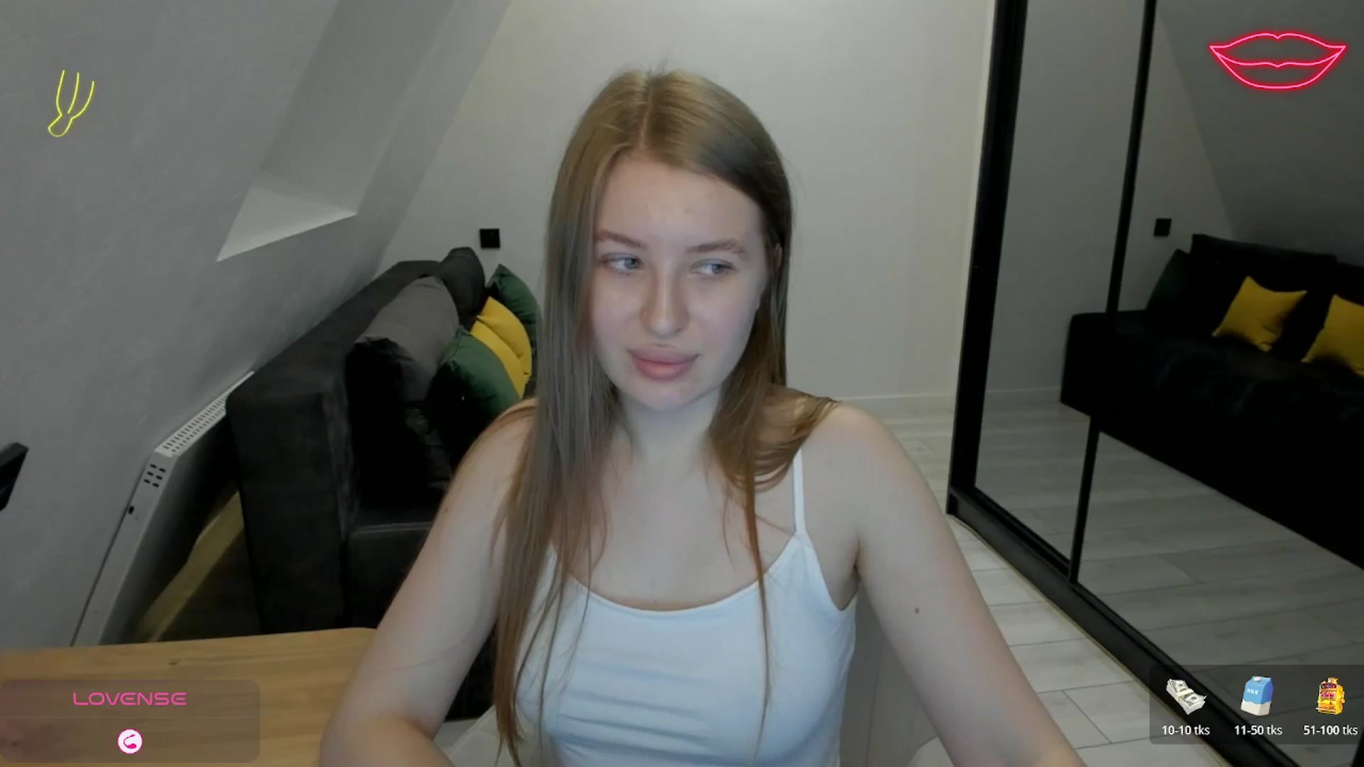 Gallery image thumbnail from TouchMeNow's myfreecams stream on, 12/06/2025, 19:01 image 20 of 20