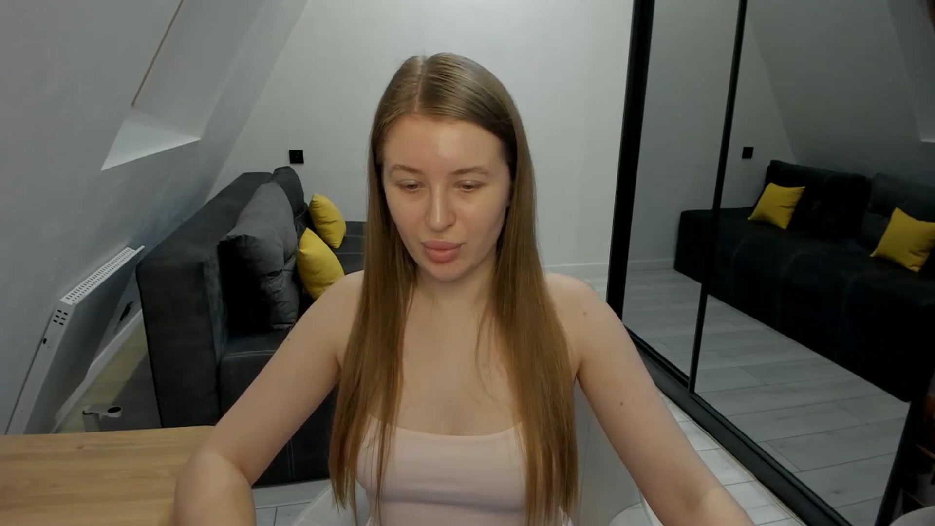 Gallery image thumbnail from TouchMeNow's myfreecams stream on, 12/23/2025, 17:45 image 3 of 20