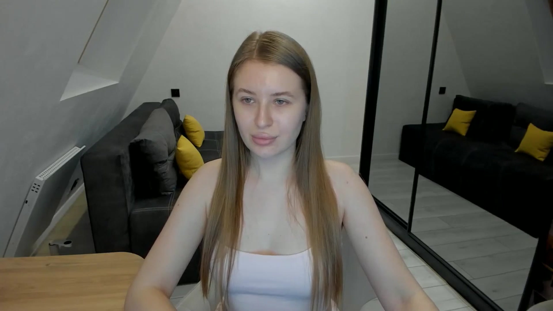 Gallery image thumbnail from TouchMeNow's myfreecams stream on, 12/23/2025, 17:45 image 2 of 20