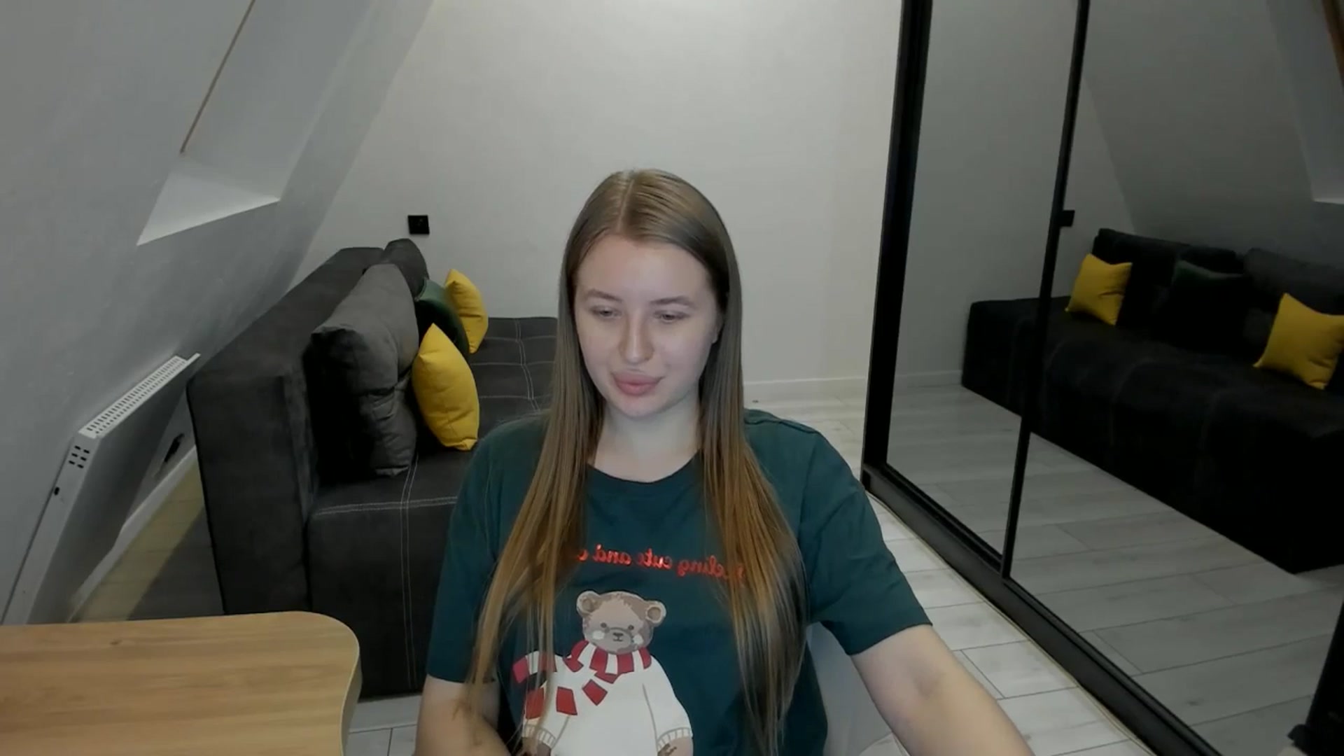 Gallery image thumbnail from TouchMeNow's myfreecams stream on, 12/25/2025, 21:30 image 4 of 20